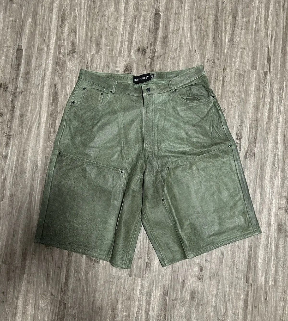 The GV Gallery Gv gallery jorts leather Size US 40 / EU 56 - 1 Thumbnail