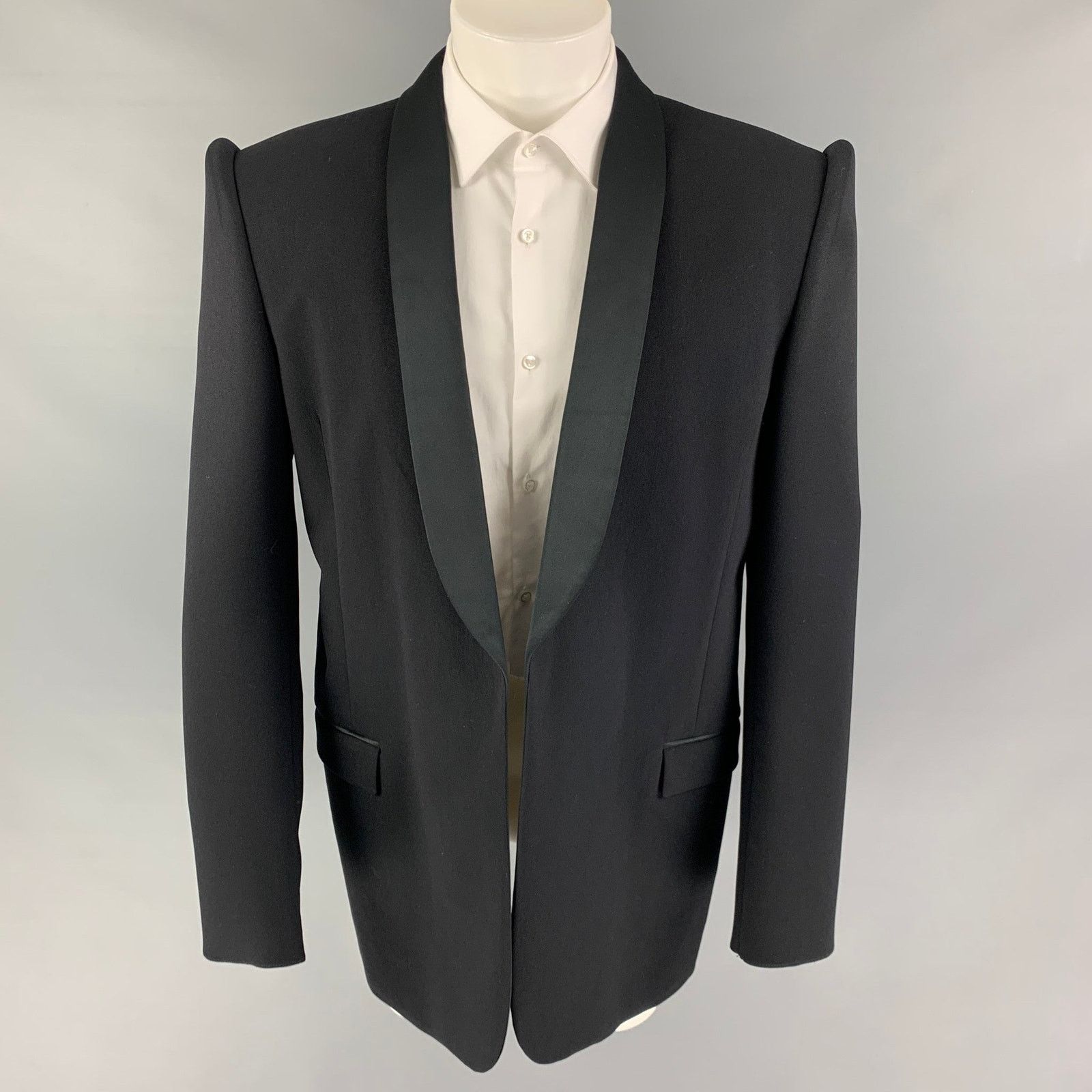 Size 38 Black Polyamide Suspended Shoulders Sport Coat