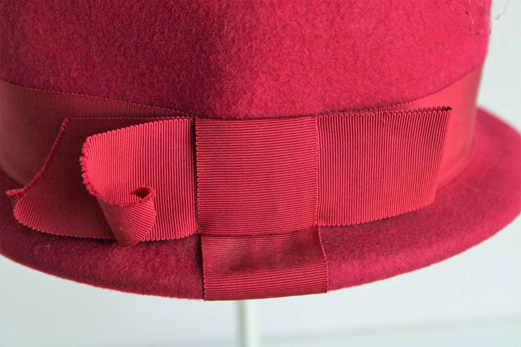 Vintage Vintage 1960s Hat, Red Wool Felt with Veil Trim and Bow, Mil Size ONE SIZE - 2 Thumbnail