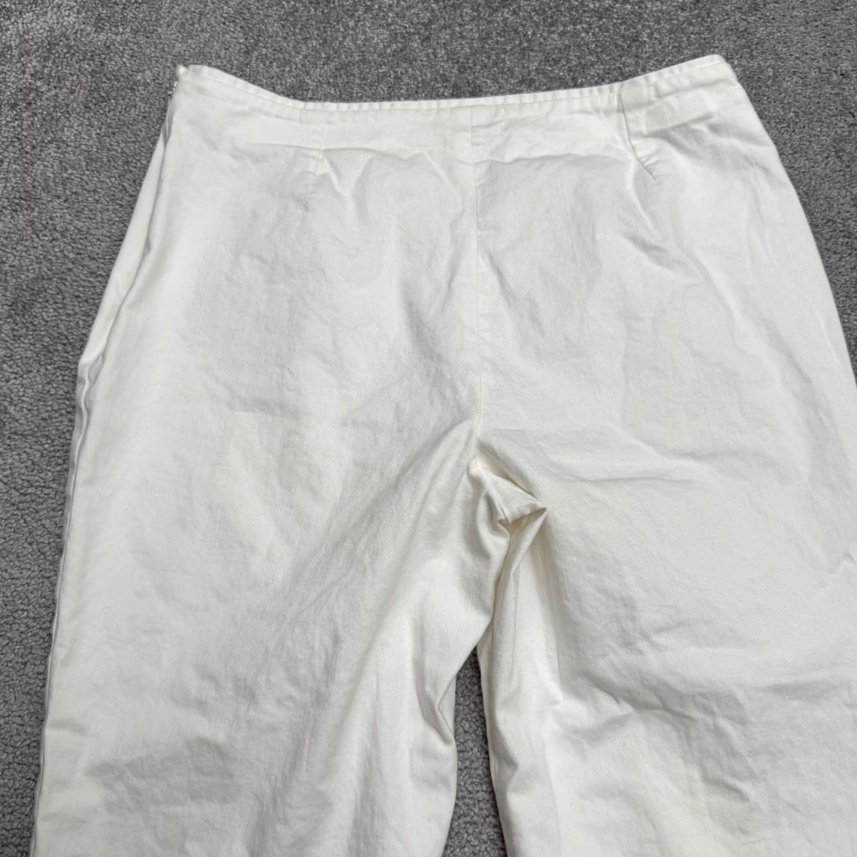 Vintage Trucco White Cotton Straight Cropped Ankle Pants Womens 12/44 High Rise Casual Slim Fit Size 34" / US 12 / IT 48 - 4 Thumbnail