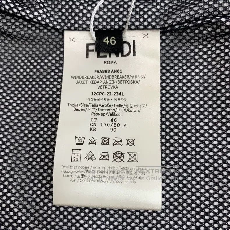 Fendi Fendi Black splatter logo lettering full print hooded long Size US S / EU 44-46 / 1 - 6 Thumbnail