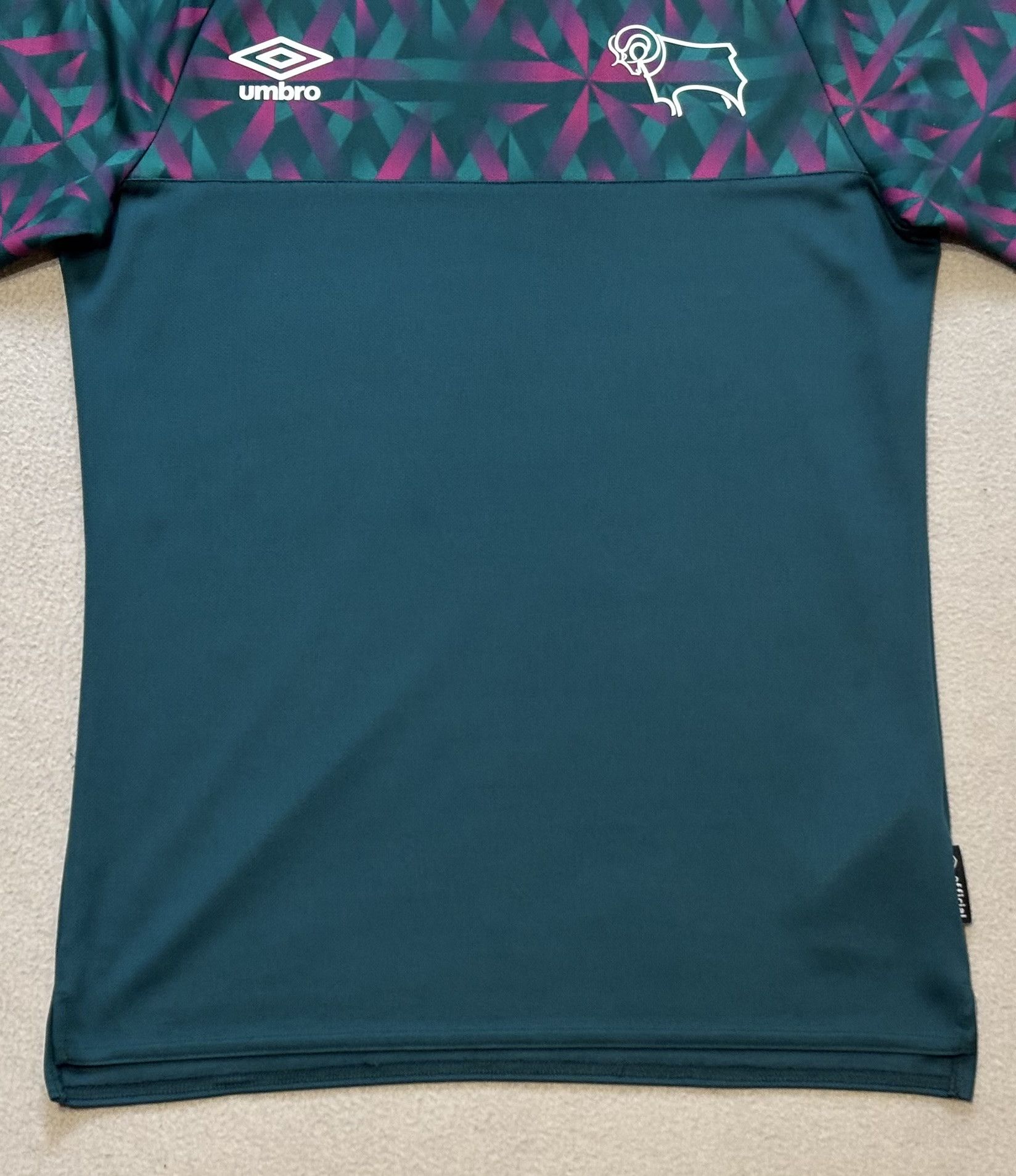 Umbro Derby County 2022/2023 Umbro Goalkeeper Jersey Size S Size US S / EU 44-46 / 1 - 7 Thumbnail