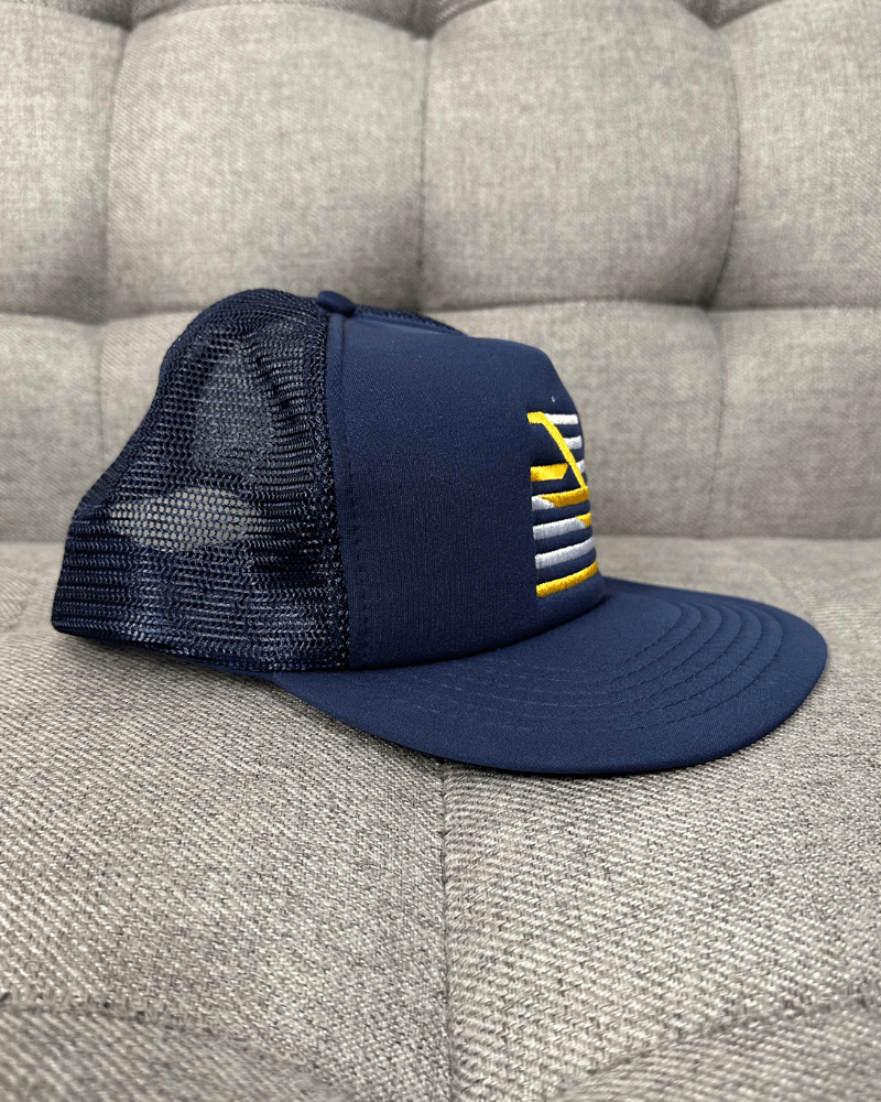 Vintage Vintage Navy Blue Embroidered Snap Back Trucker Hat Size ONE SIZE - 4 Thumbnail