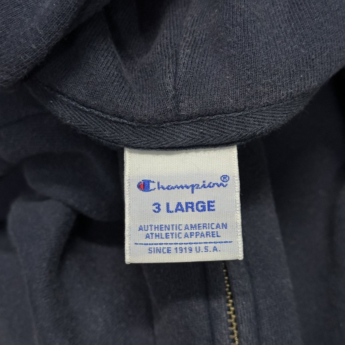 Champion Champion Hoodies . Size US L / EU 52-54 / 3 - 2 Thumbnail