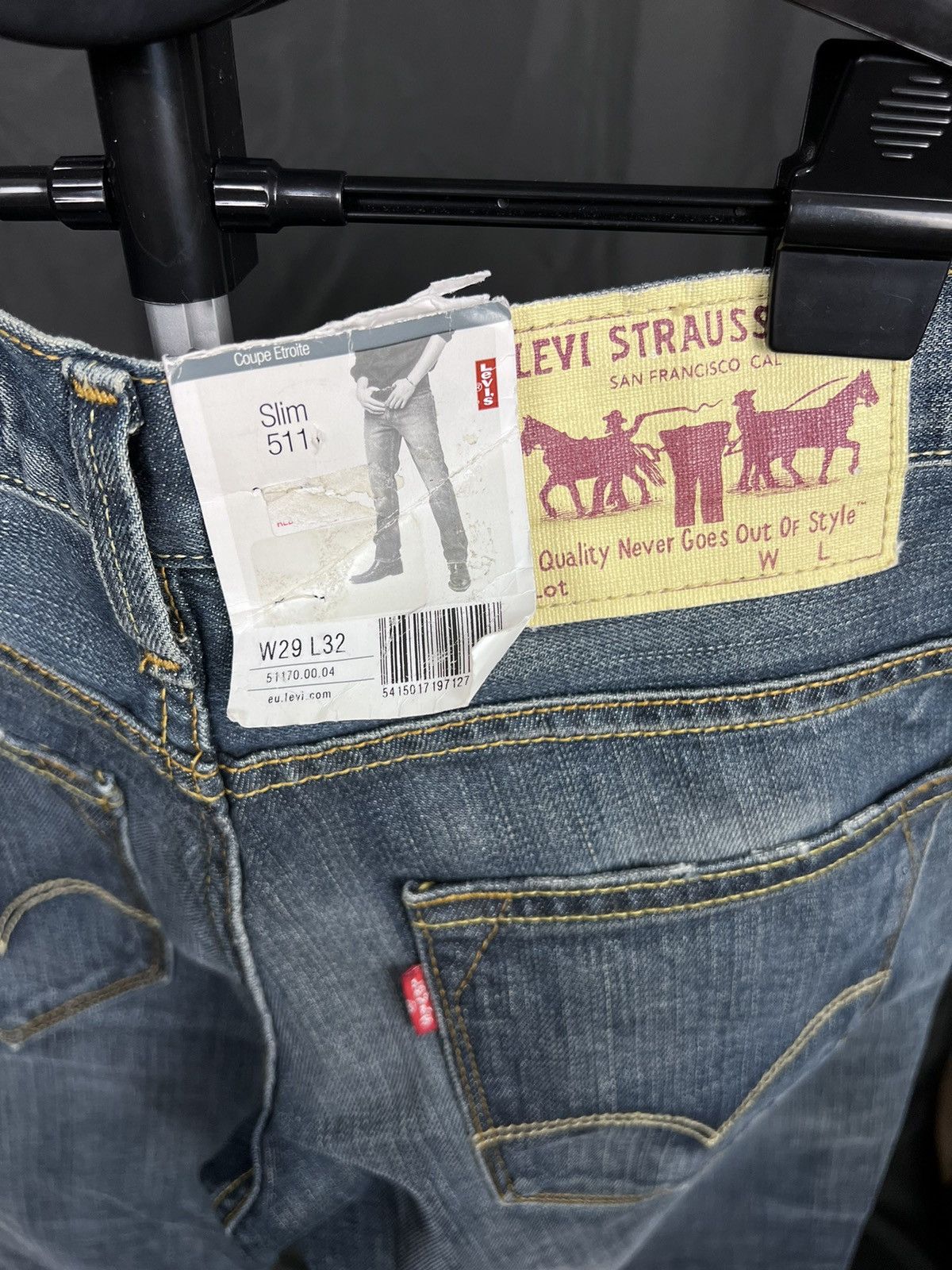 Levi's 🔴 DSWT Levis slim 511 jeans Size US 29 - 6 Thumbnail
