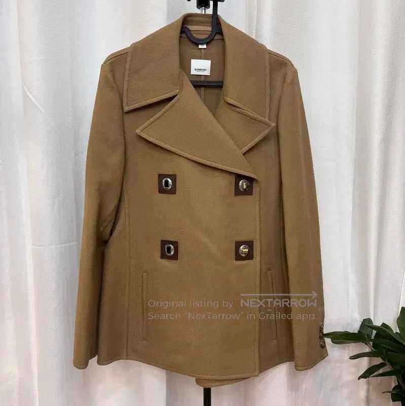 Burberry Burberry Brown Wool Short Coat for Women. Size S / US 4 / IT 40 - 1 Thumbnail