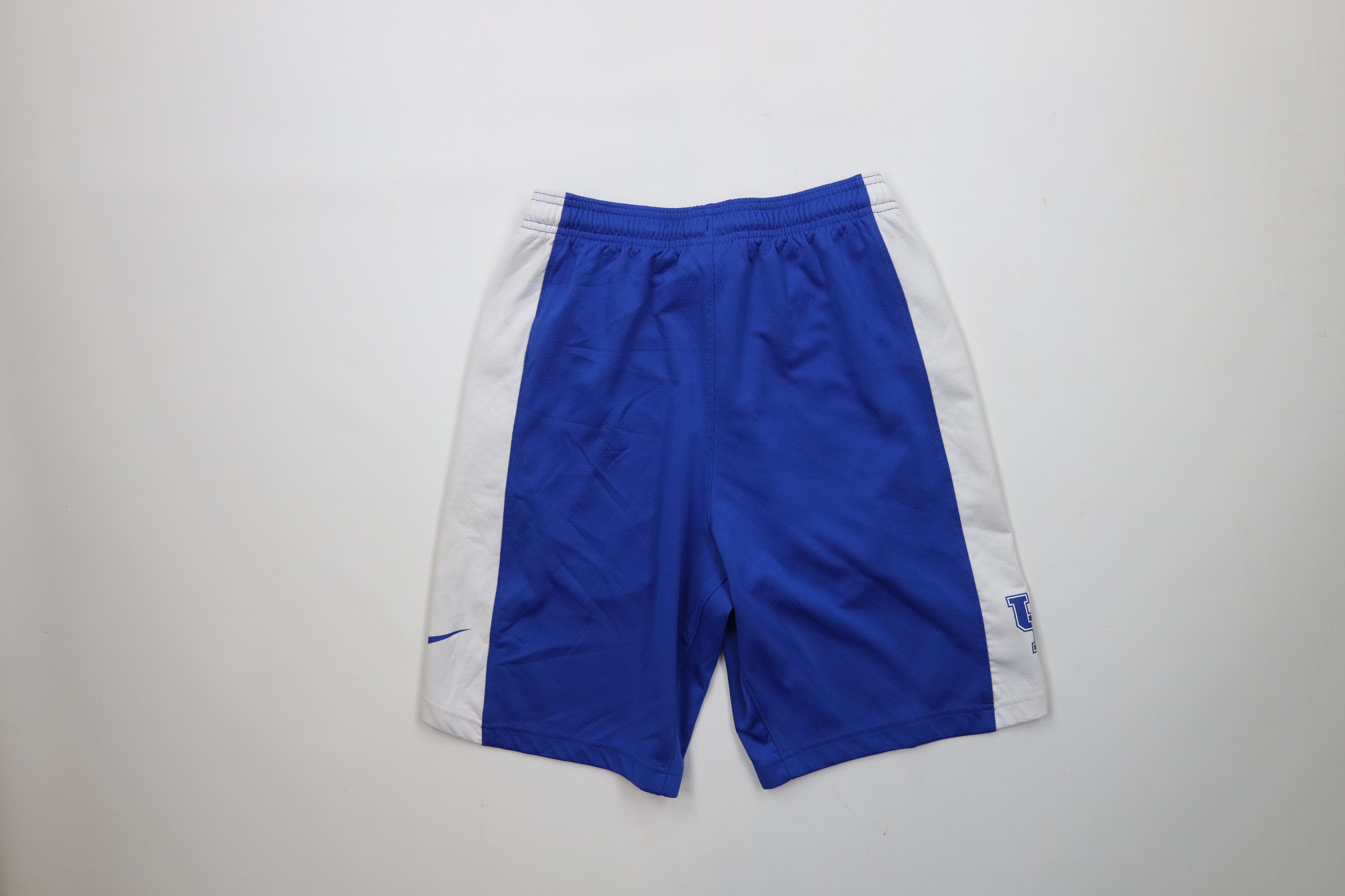 Nike × Vintage Nike Heavyweight University of Kentucky Basketball Shorts Size US 30 / EU 46 - 10 Thumbnail
