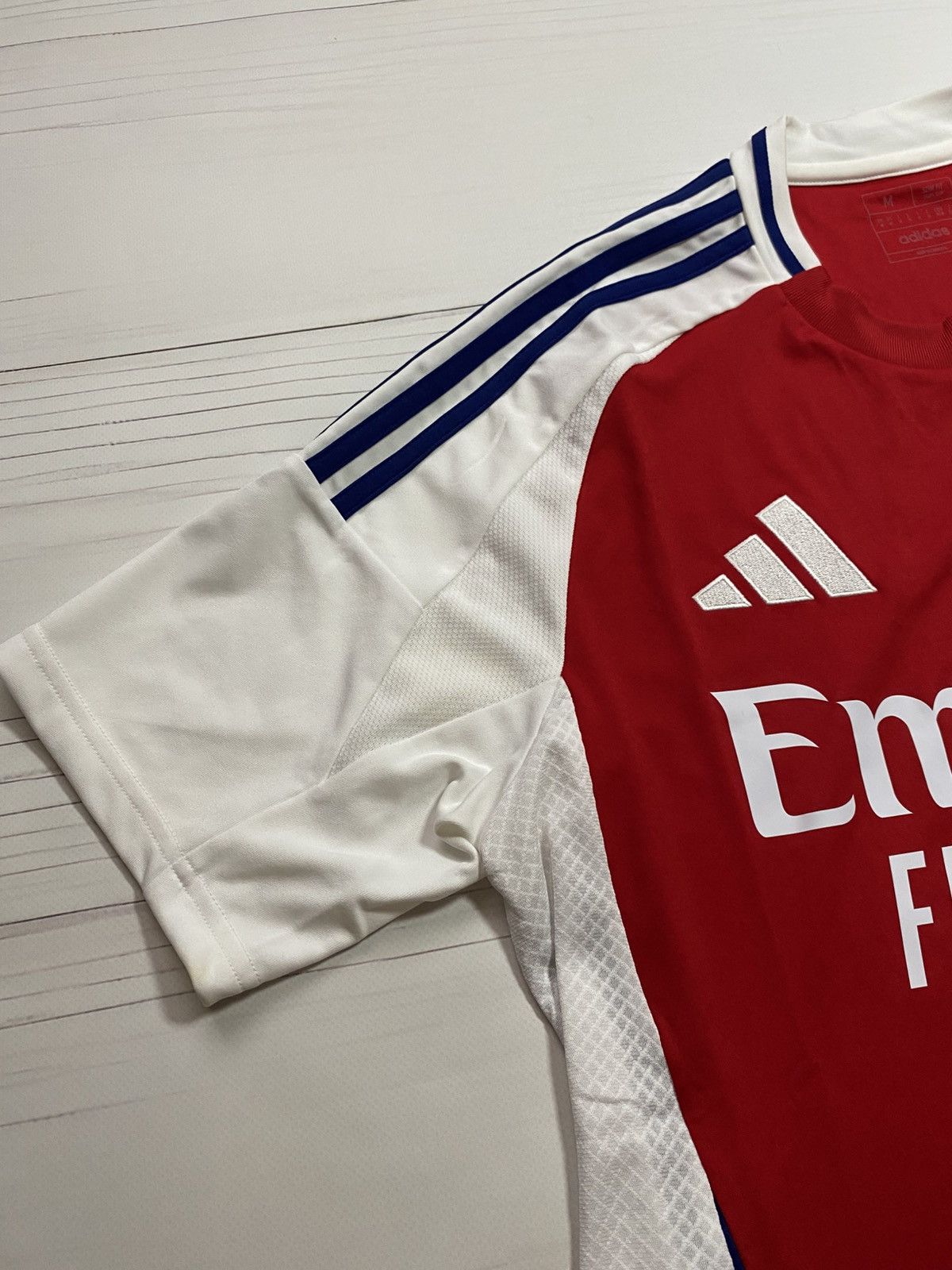 Adidas Adidas Arsenal 2024/25 home soccer football IT6141 jersey Size US M / EU 48-50 / 2 - 10 Thumbnail