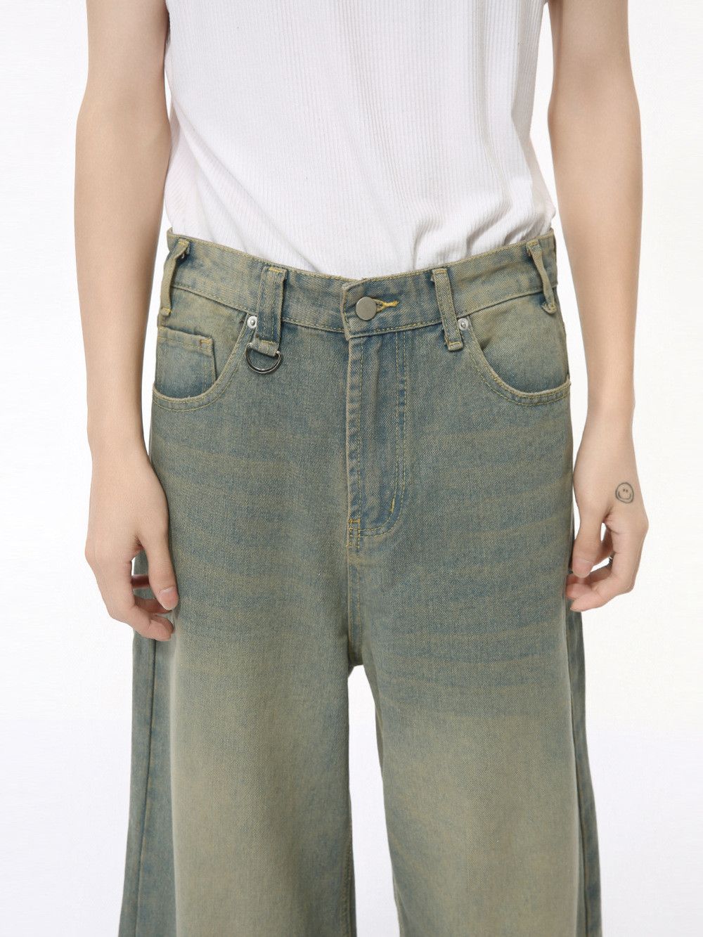 Vintage Men's retro straight leg wide-leg distressed jeans Size US 32 / EU 48 - 4 Thumbnail