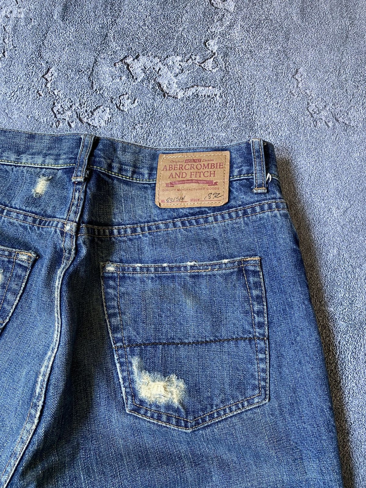 20471120 × Abercrombie & Fitch × Hysteric Glamour Abercrombie fitch distressed boot cut logo ripped jeans wide Size US 32 / EU 48 - 7 Thumbnail