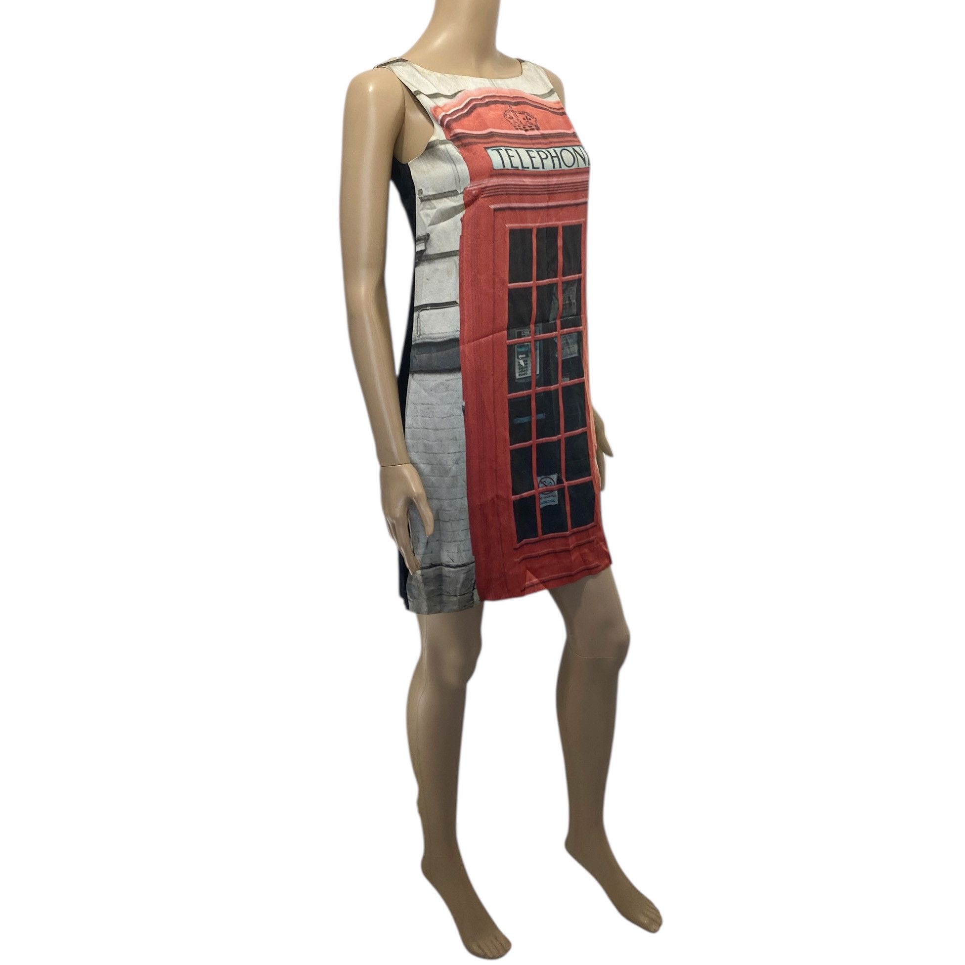 Moschino Cheap and Chic Vintage London Telephone Booth Shift Dess Size S / US 4 / IT 40 - 3 Thumbnail