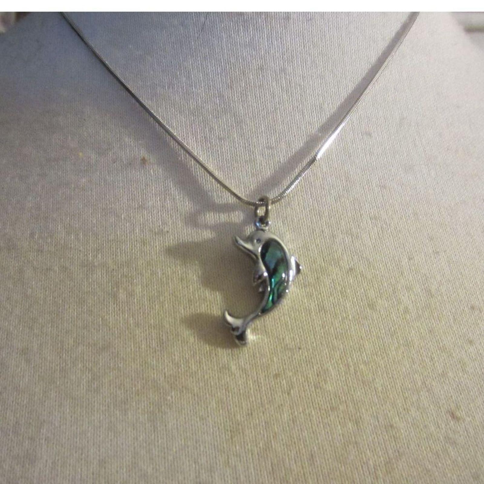 Other Silver Tone Dolphin Necklace Ocean Abalone Pendant Chain Size ONE SIZE - 2 Thumbnail