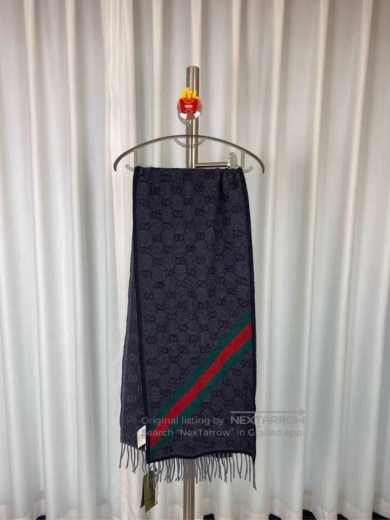 Gucci GG printed striped wool velvet scarf