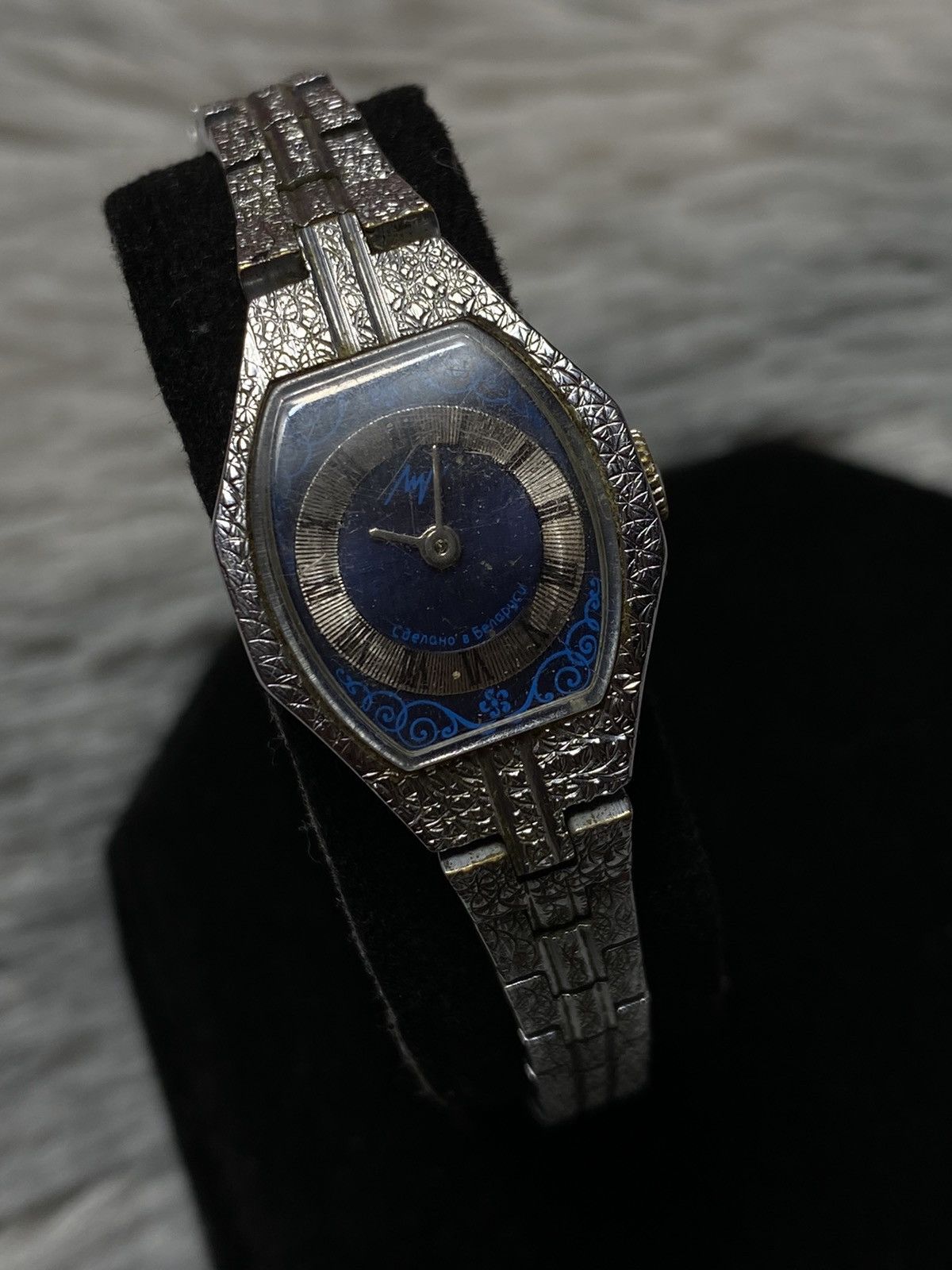 Vintage Vintage Luch Mechanical Watch Size ONE SIZE - 3 Thumbnail