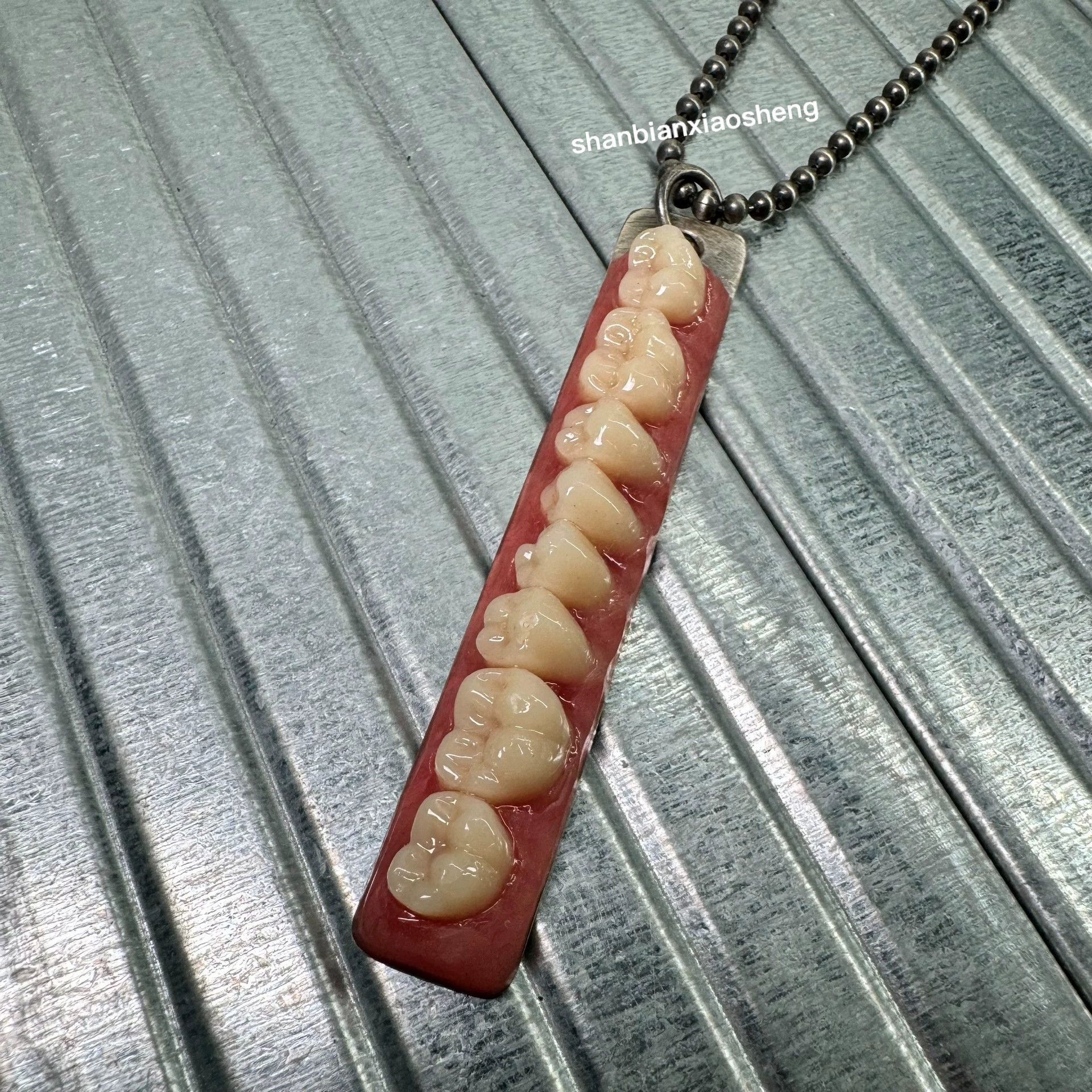 Carol Christian Poell Carol Christian Poell Tooth Necklace MM/1480 Size ONE SIZE - 2 Thumbnail