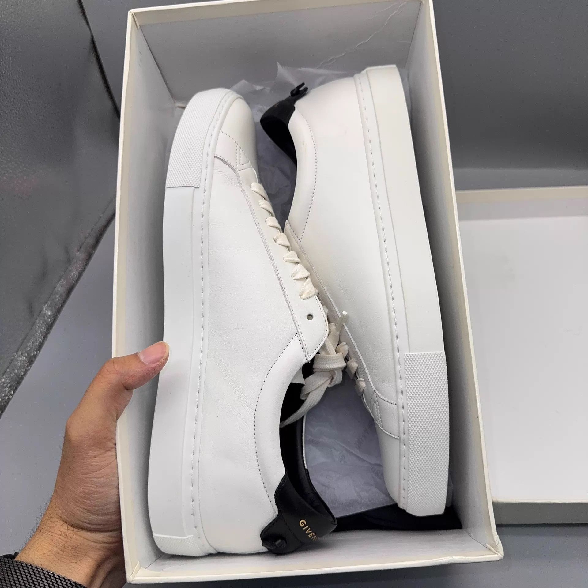 Givenchy Givenchy Urban Black Tail Sneaker 43 Size US 10 / EU 43 - 5 Thumbnail