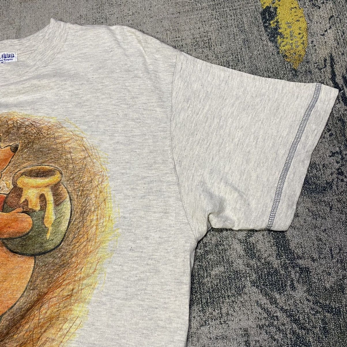 Cartoon Network × Disney × Vintage Vintage Winnie The Pooh By Dia Club T-Shirt Size US M / EU 48-50 / 2 - 6 Thumbnail