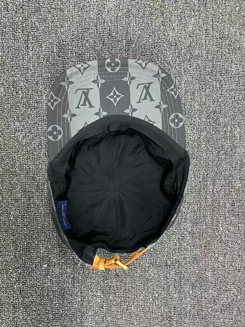 Louis Vuitton Louis Vuitton Nigo hat 2501-Nextarrow Size ONE SIZE - 3 Thumbnail