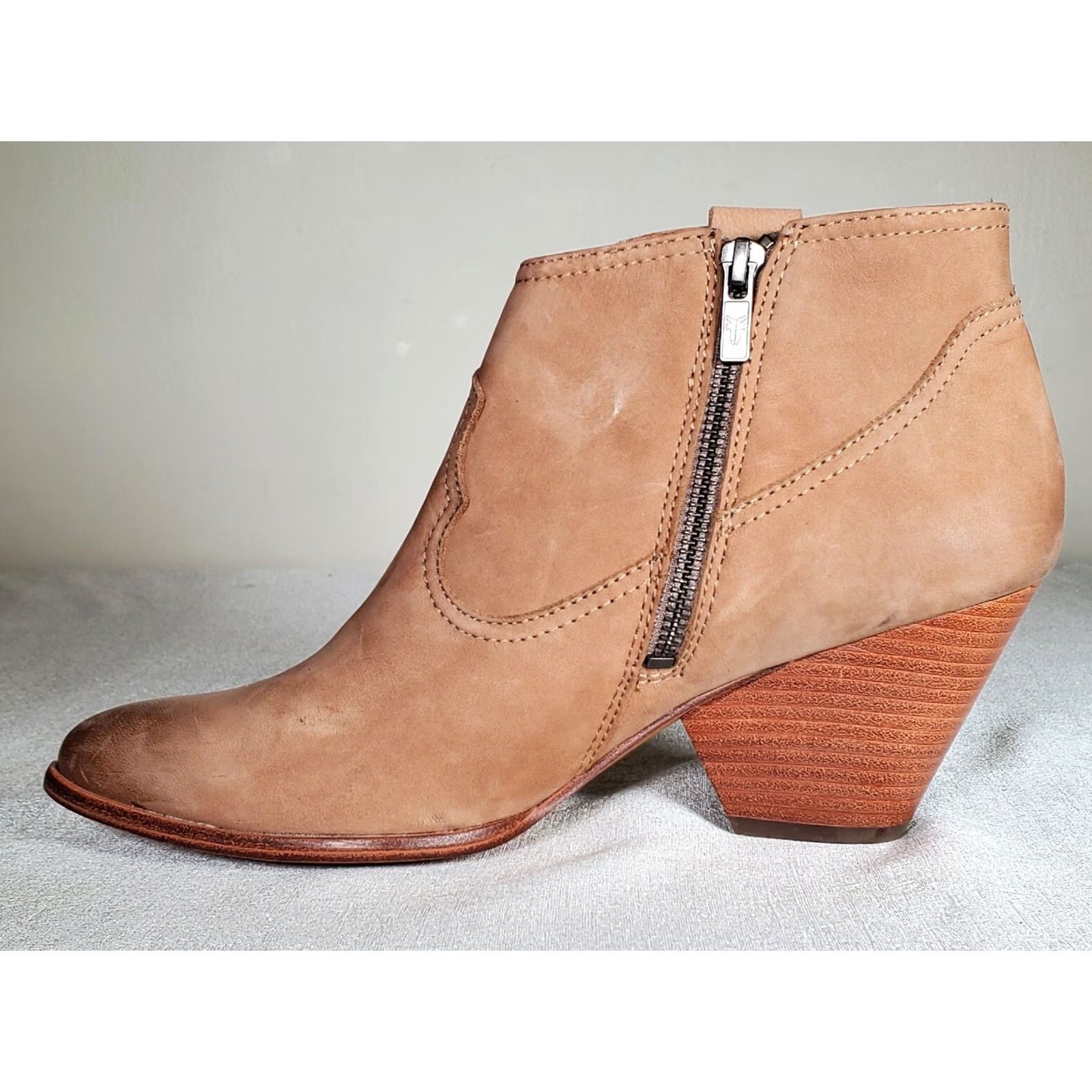 Frye Frye Rory Ankle Boots Beige Leather Womens Bootie US 9 Size US 9 / IT 39 - 3 Thumbnail