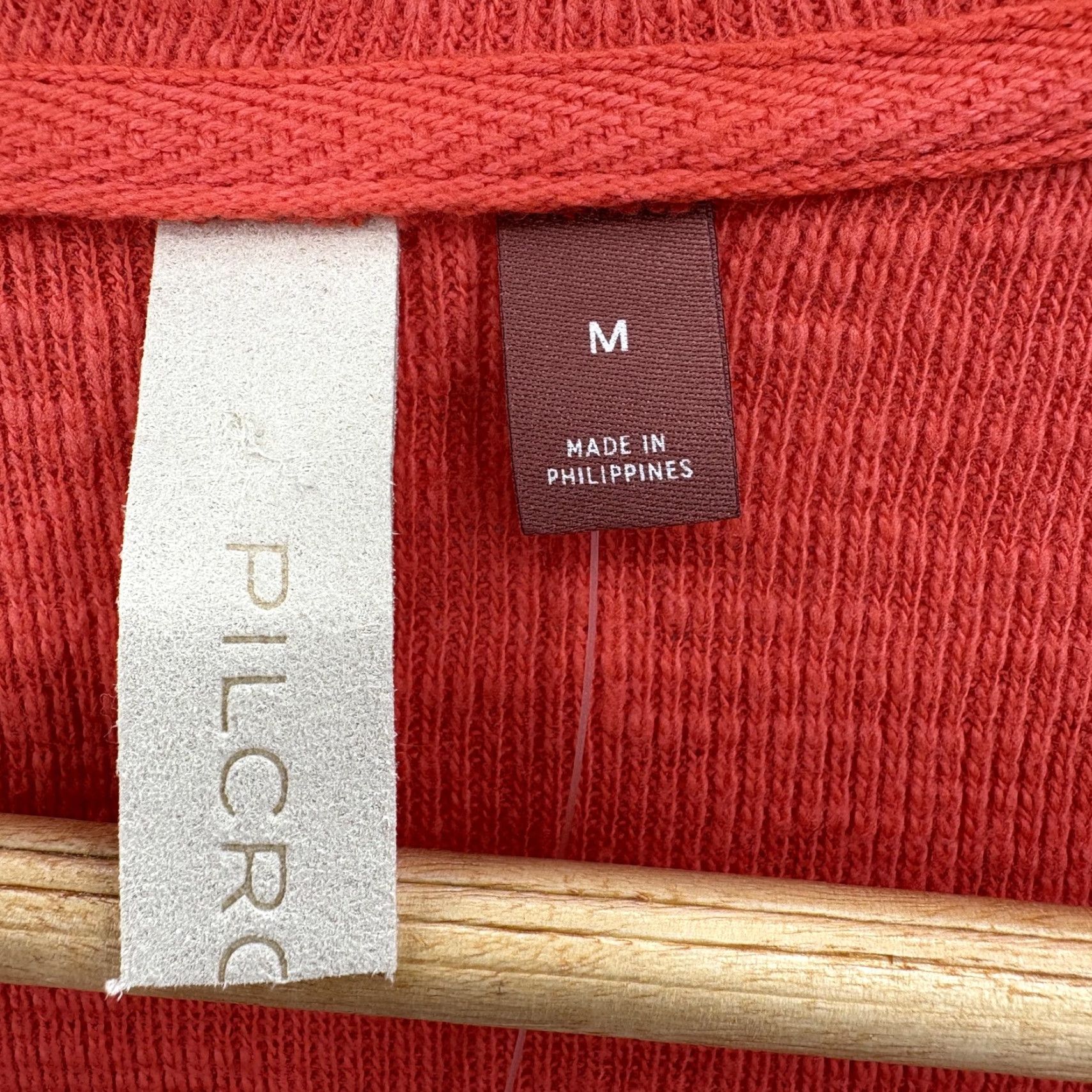 Vintage Pilcro Sweater Womens M Red Pullover V-Neck Puff Sleeve Ruffle Knit Solid Bohemian Size M / US 6-8 / IT 42-44 - 4 Thumbnail