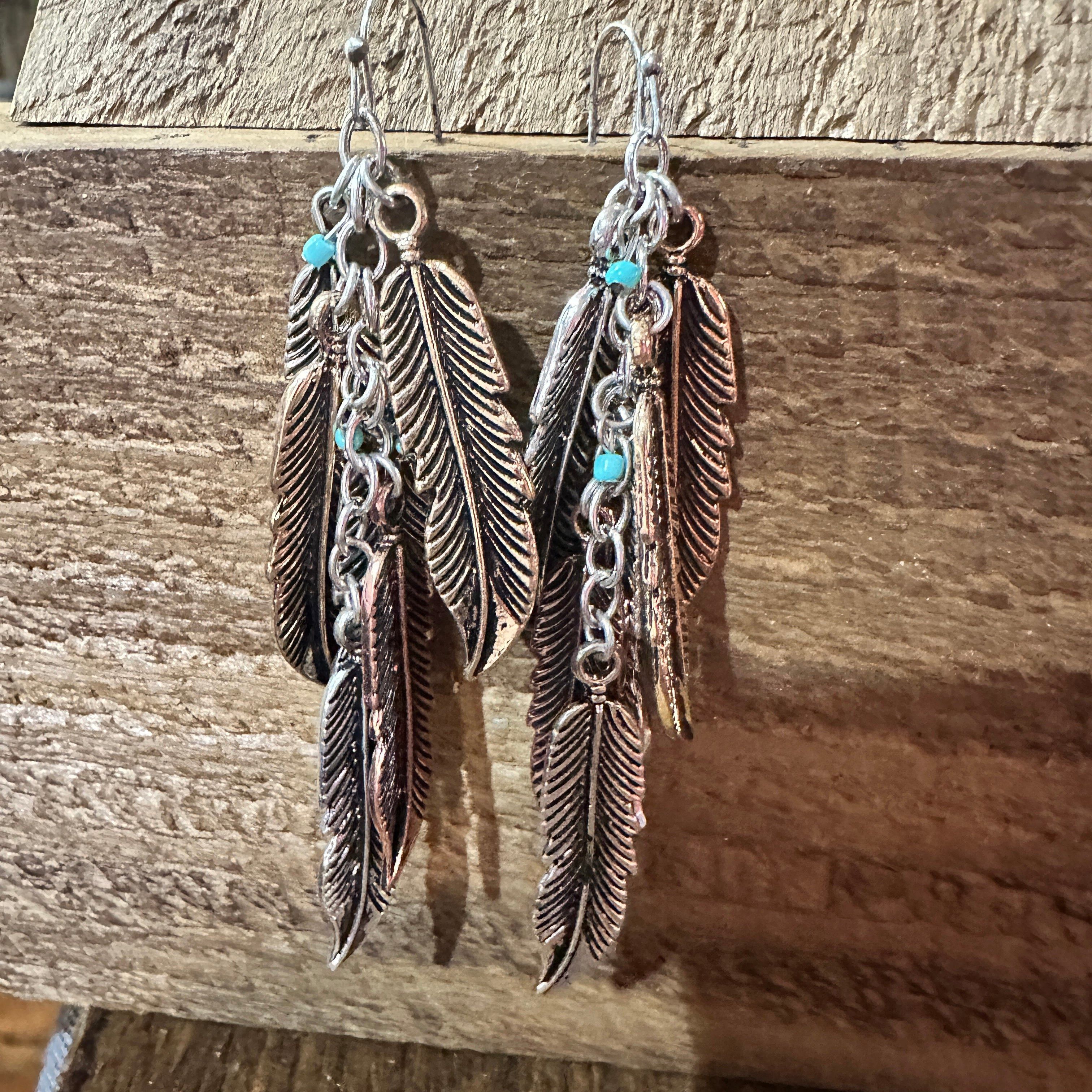 Other Tricolor Feather Charm Boho Metal Earrings Size ONE SIZE - 5 Thumbnail