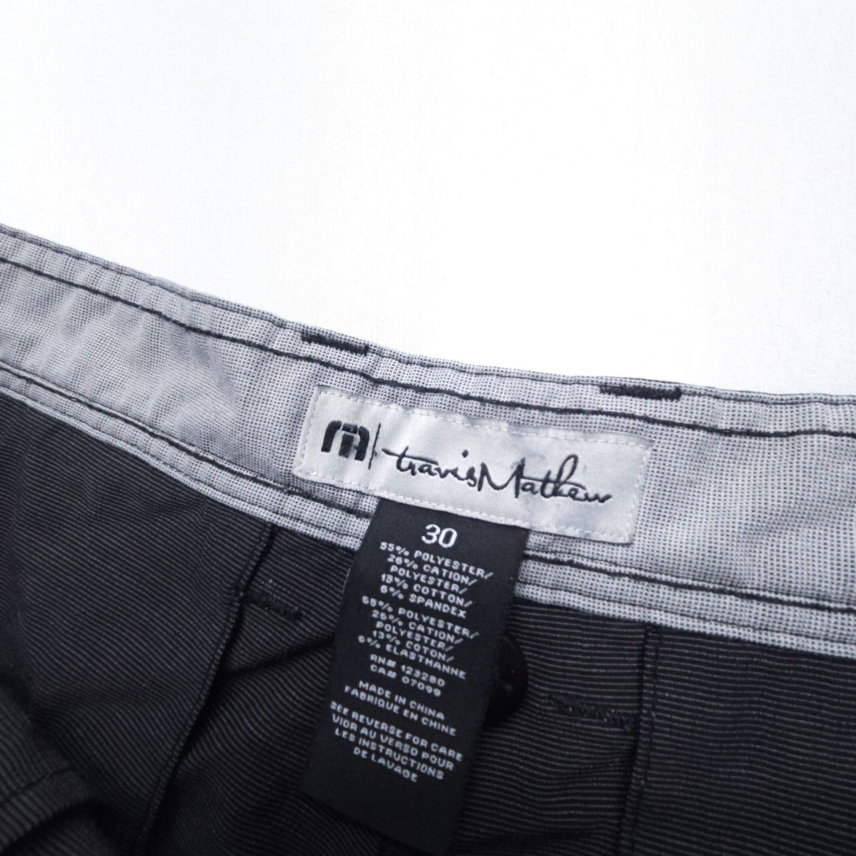 TravisMathew Travis Mathew Chino Shorts Mens 30 x 9 Black / Gray Stretch Light Golf Hybrid Shirt? Size US 30 / EU 46 - 4 Thumbnail