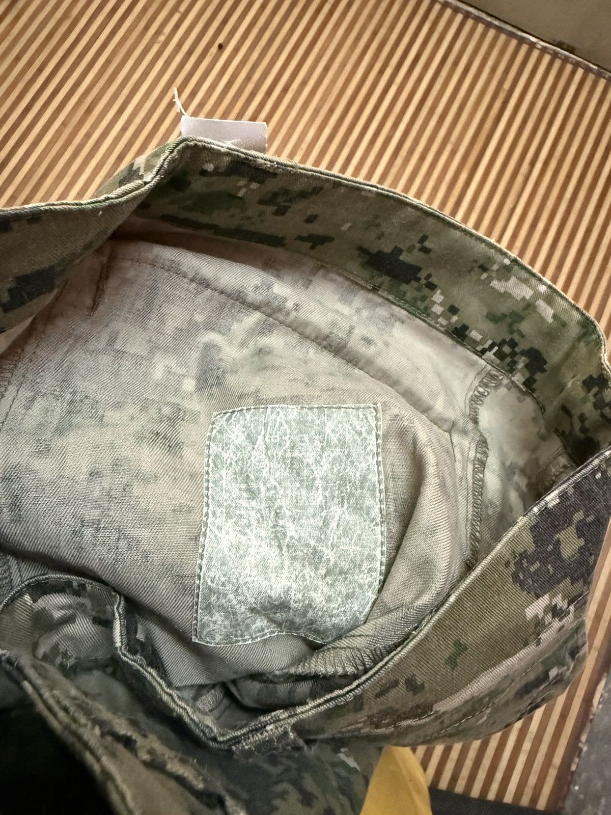 Japanese Brand Vintage Military Camouflage Vectors Cargo Pants Streetwear Size US 31 - 5 Thumbnail