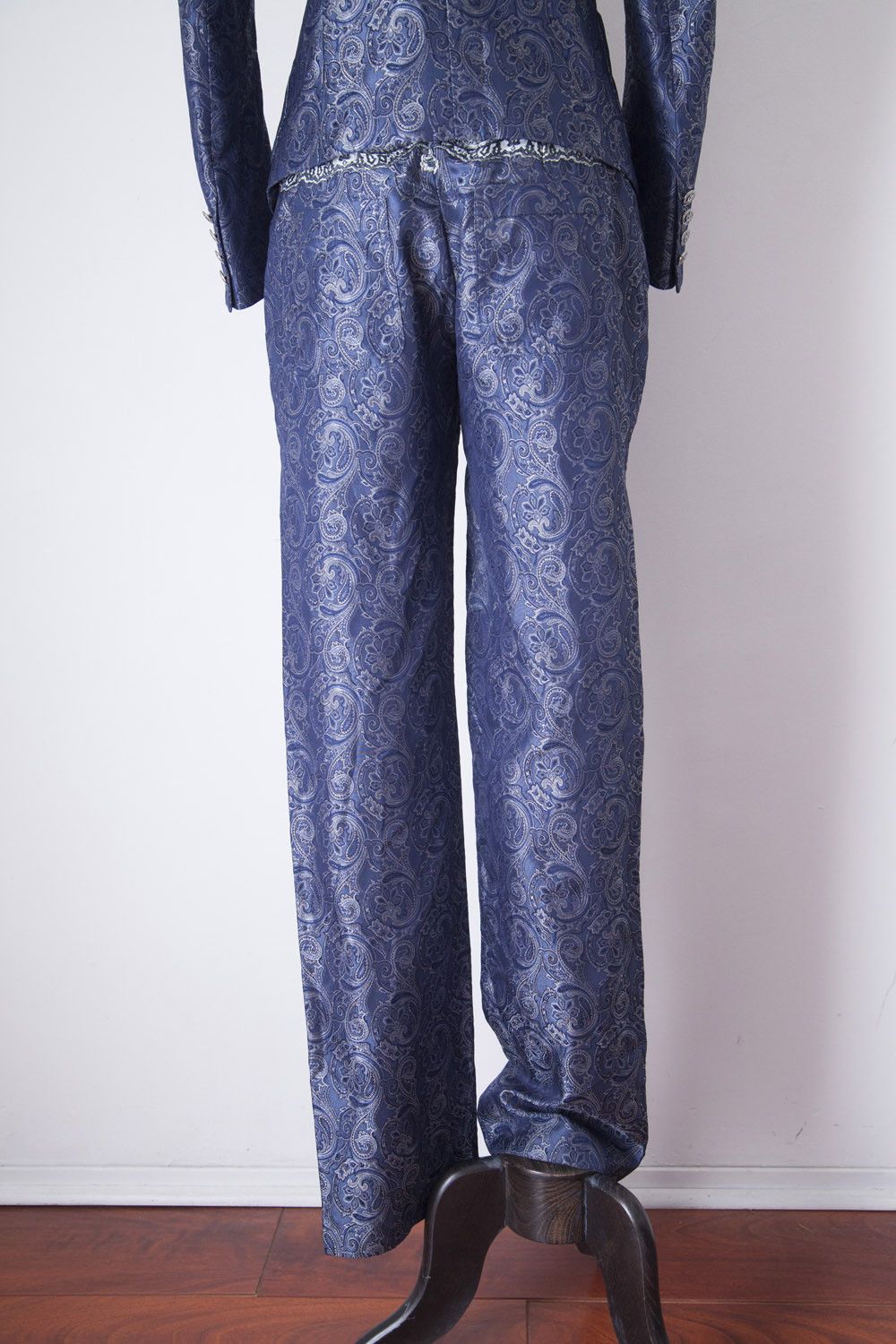 Balenciaga SS06 silk blazer & pants ensemble Size S / US 4 / IT 40 - 11 Thumbnail