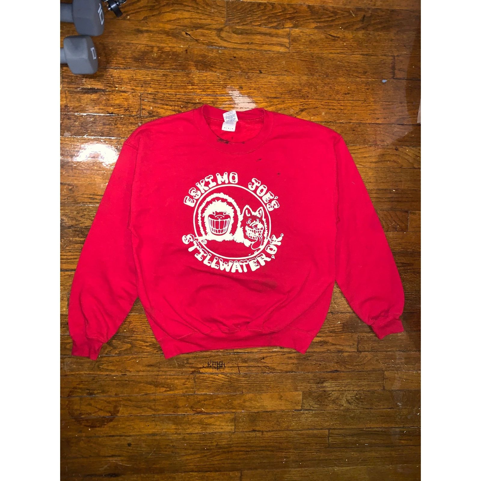 Gildan Vintage Eskimo Joes Sweatshirt Red M Stillwater OK Crewneck Size US M / EU 48-50 / 2 - 1 Thumbnail