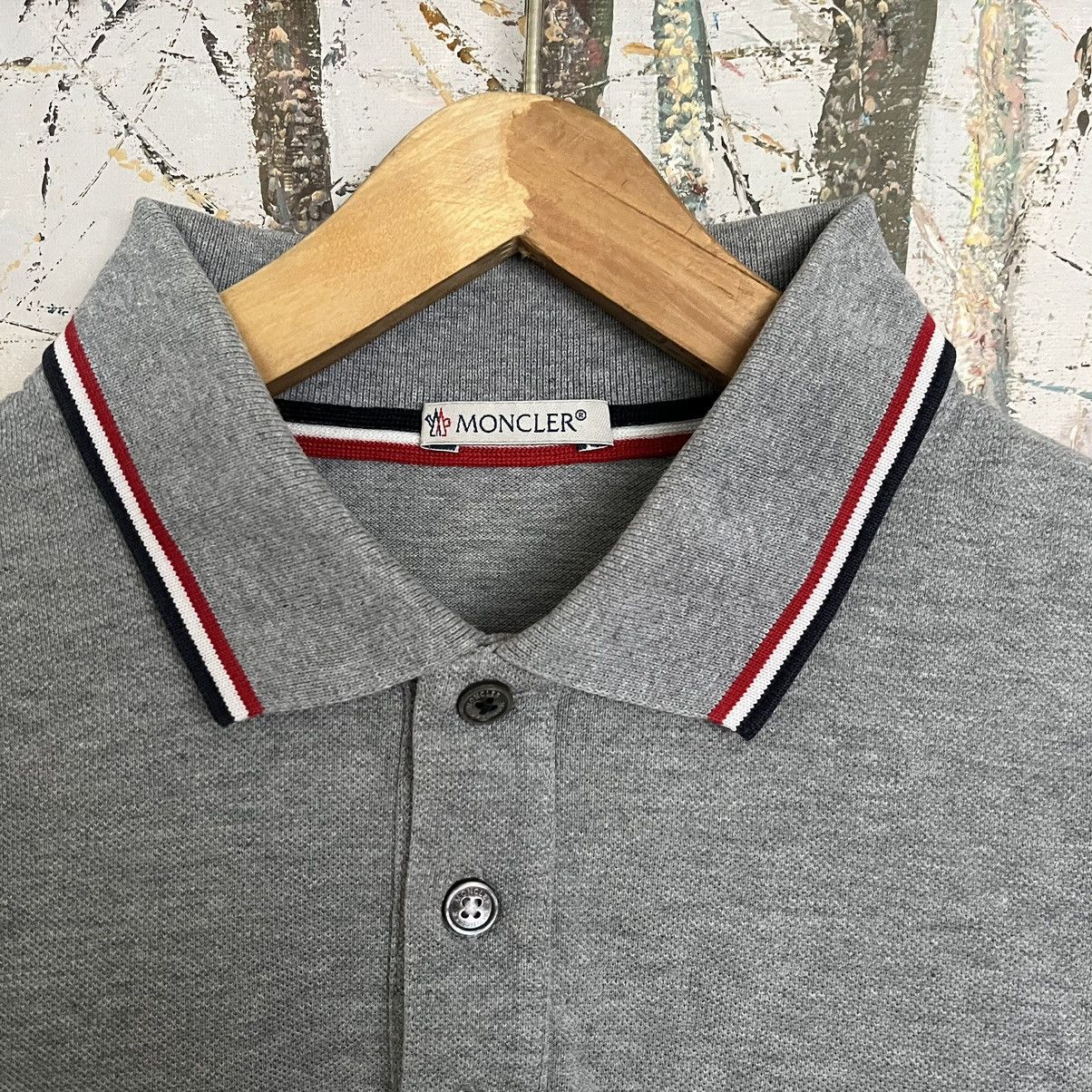Moncler Moncler mini logo polo shirt/tshirt Size US S / EU 44-46 / 1 - 6 Thumbnail
