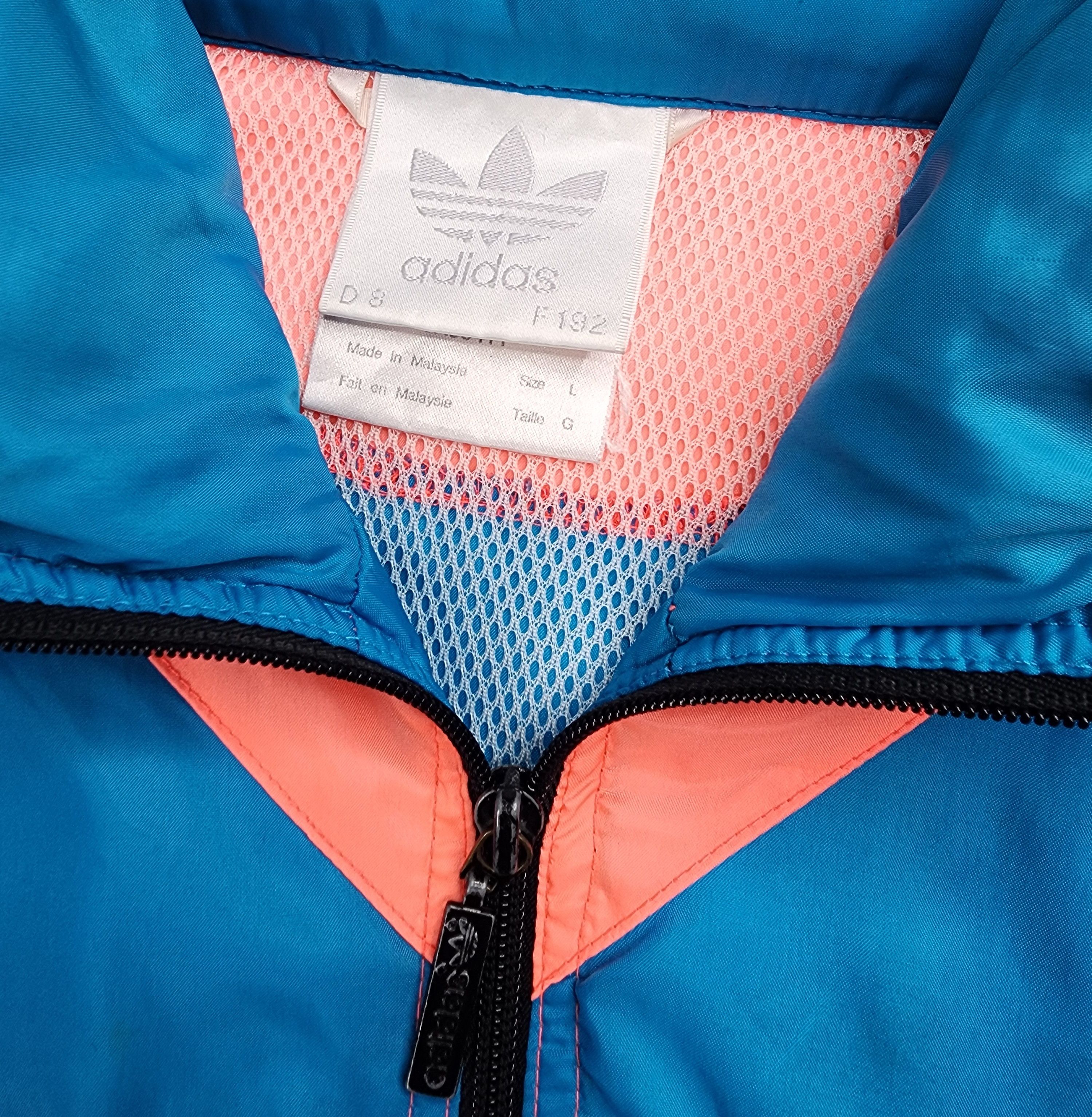 Adidas Vintage 90s Adidas windbreaker hoodied jacket Size US L / EU 52-54 / 3 - 6 Thumbnail