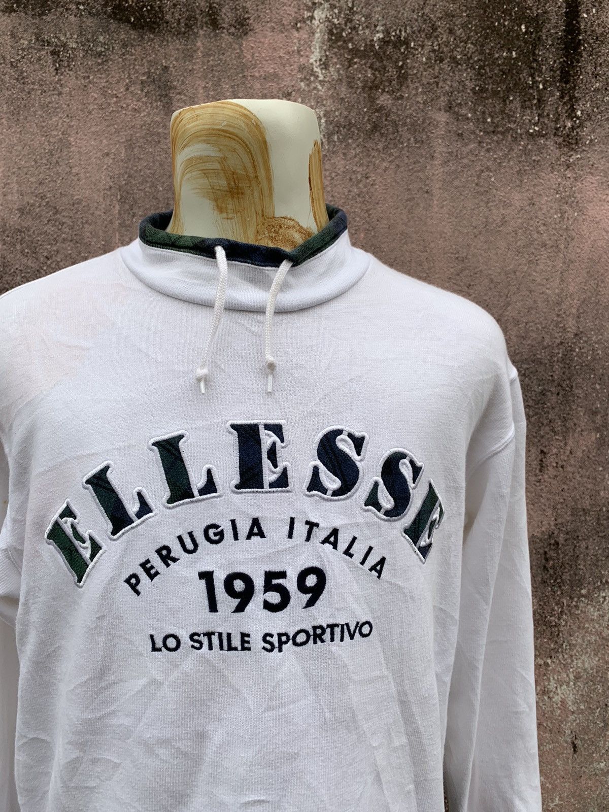 Ellesse Steals! Vintage Ellesse Sweater Spellout Size US M / EU 48-50 / 2 - 2 Thumbnail