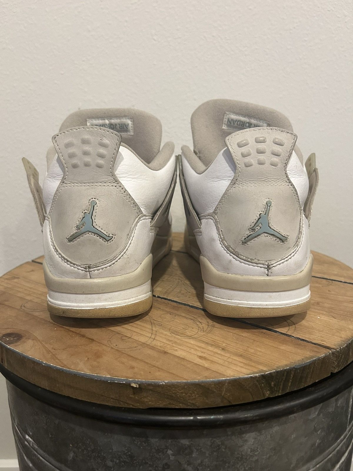 Jordan Brand Jordan 4 Linen Size US 9.5 / EU 42-43 - 5 Thumbnail
