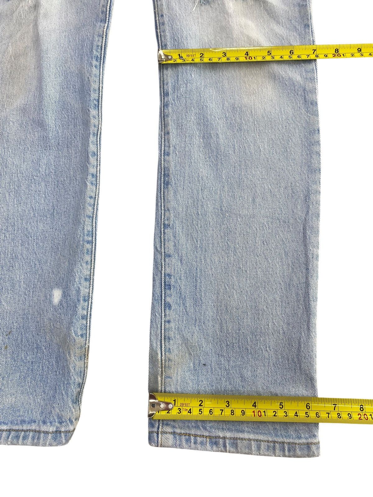 Levi's Vintage Levi’s Blue Light Wash Style Ripped Jeans Size US 26 / EU 42 - 7 Thumbnail
