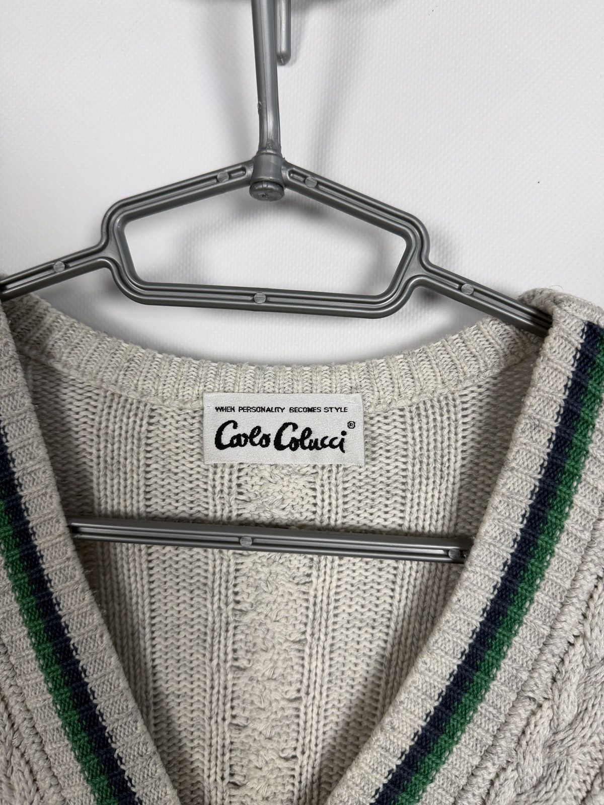 Carlo Colucci Carlo Colucci V-Neck Cable Knit Wool Sweater Vintage Size 50 Size US L / EU 52-54 / 3 - 8 Thumbnail