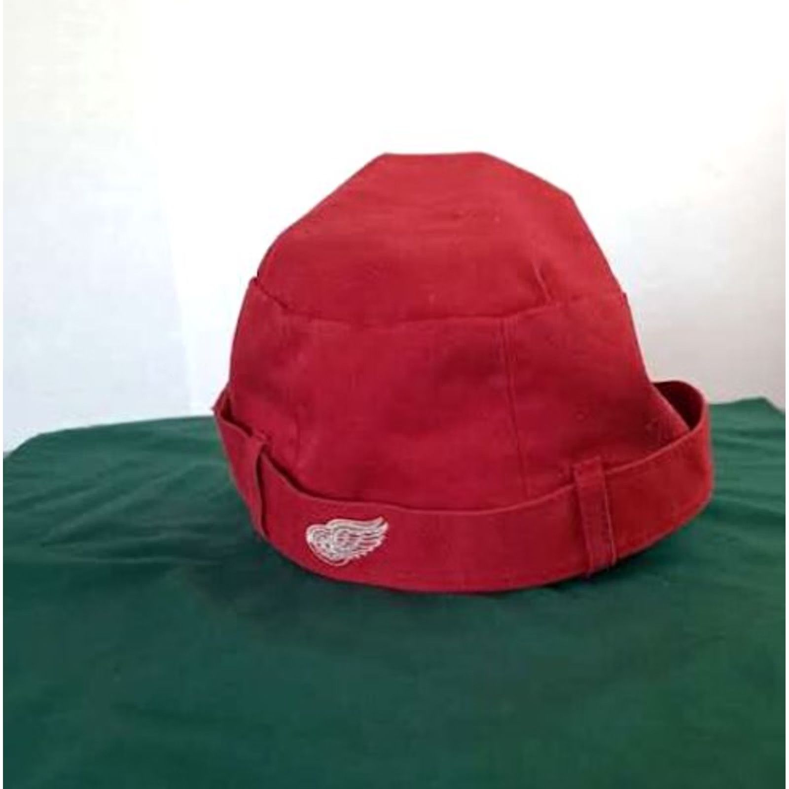47 logo 47 Hat Womens 7 1/4 Red Pre Owned Woman Detroit Wings Fitted Cabbie Size ONE SIZE - 6 Thumbnail