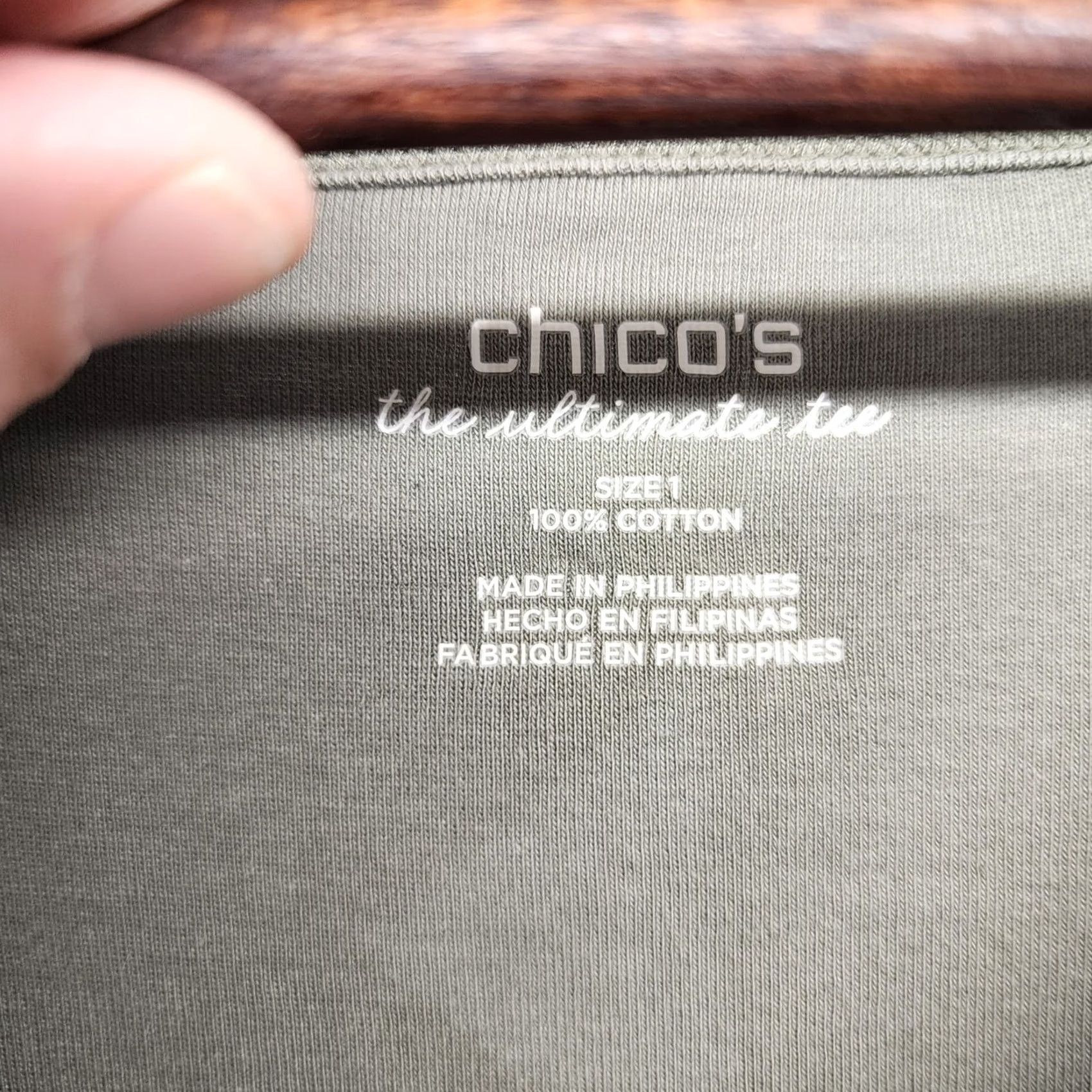 Vintage Chicos Tank Top The Ultimate Tee Womens M Green 100% Cotton Layering Tank Sleeveless Pullover SS/AMS Size M / US 6-8 / IT 42-44 - 3 Thumbnail