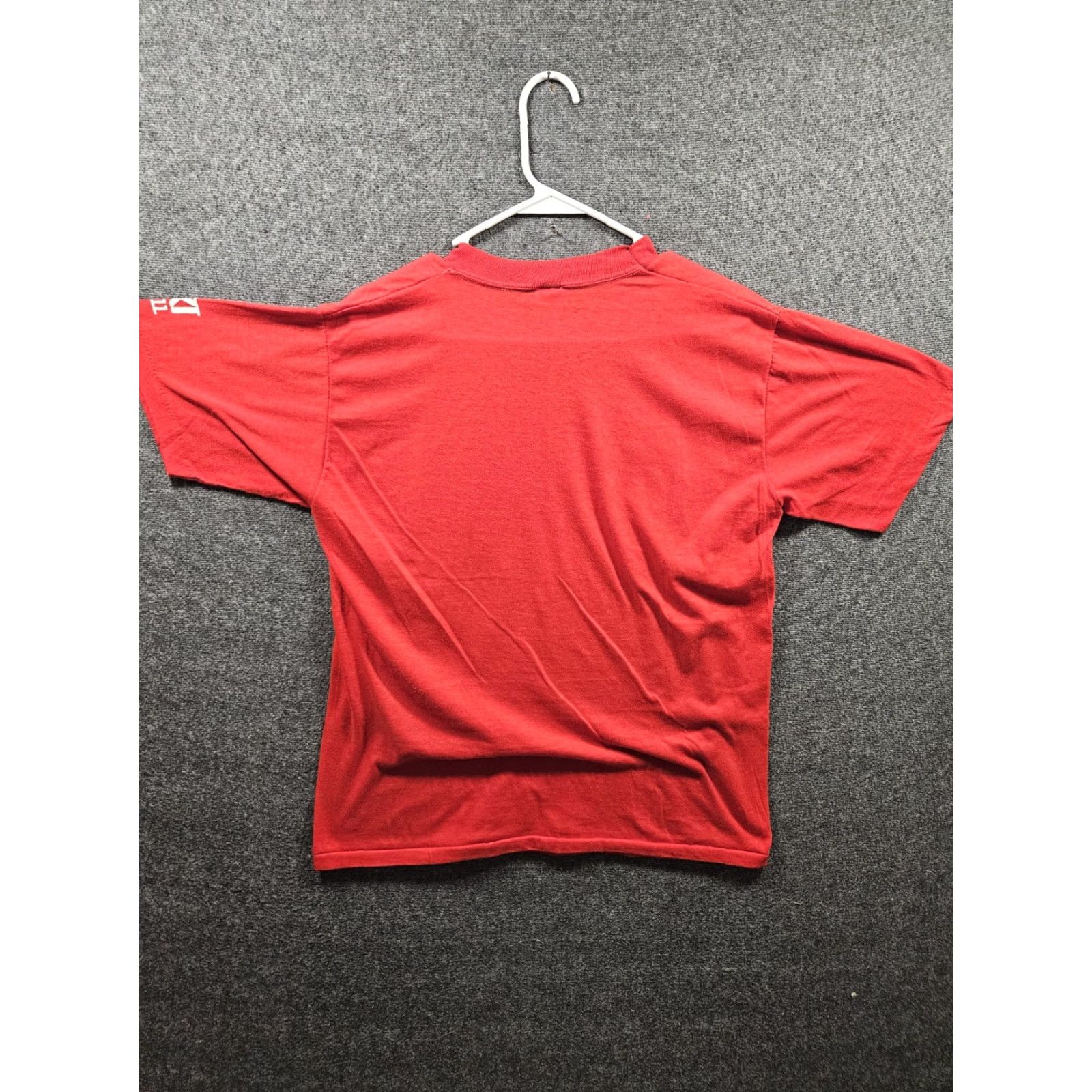 Vintage VINTAGE Sportswear Shirt Mens XL Red 80s USA Country Music Graphic Print Short Sleeve Crew Neck Stitch Size US XL / EU 56 / 4 - 6 Thumbnail
