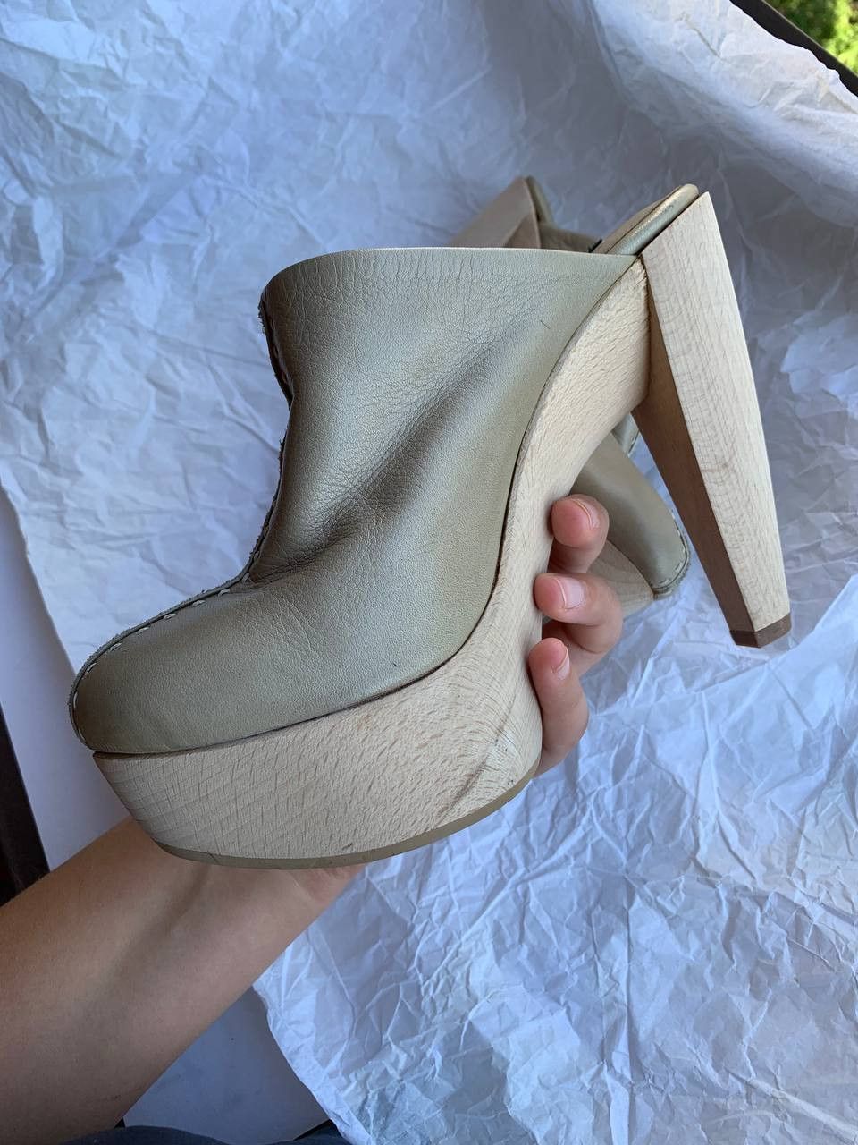 Other Maurizio Pecoraro beige leather heels on wooden platform Size US 8 / IT 38 - 5 Thumbnail