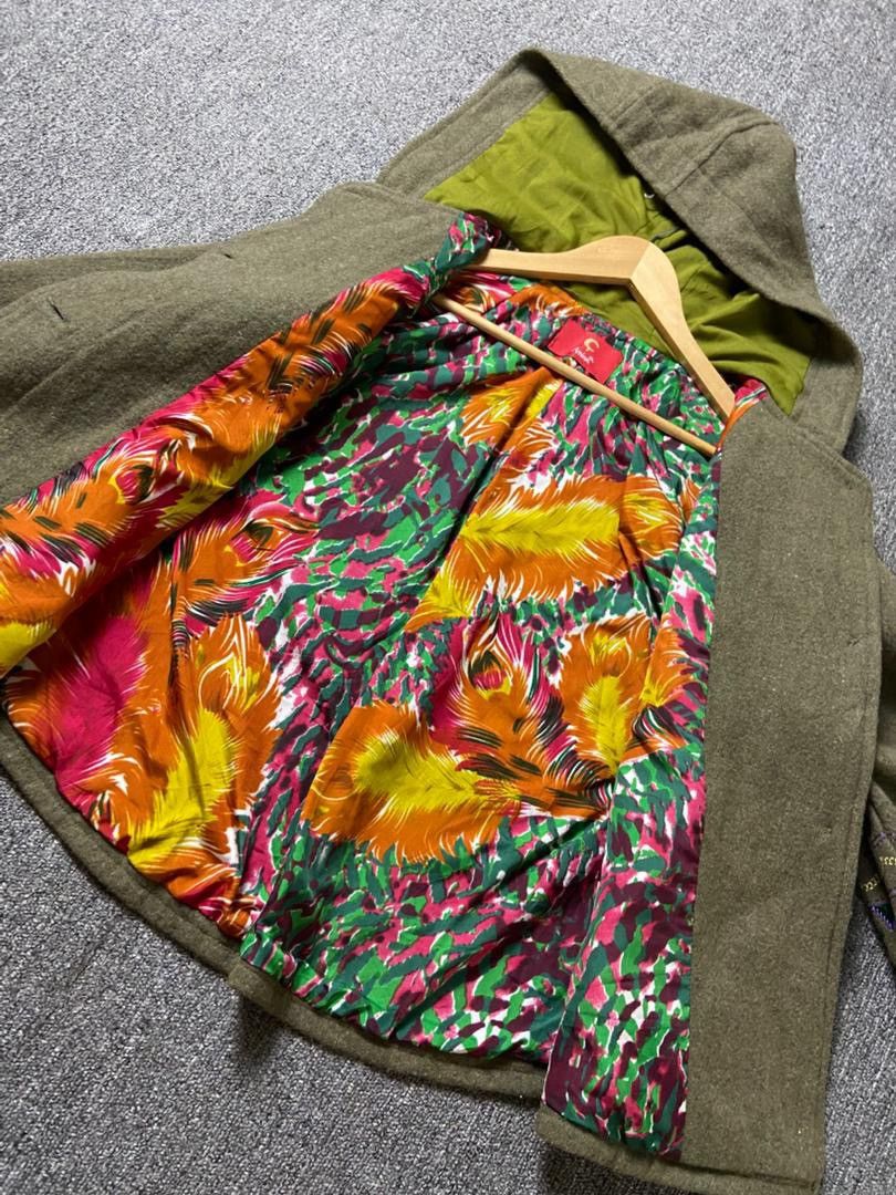 Japanese Brand Amina Wool Poncho Style Hooded Jacket (183) Size US XS / EU 42 / 0 - 7 Thumbnail