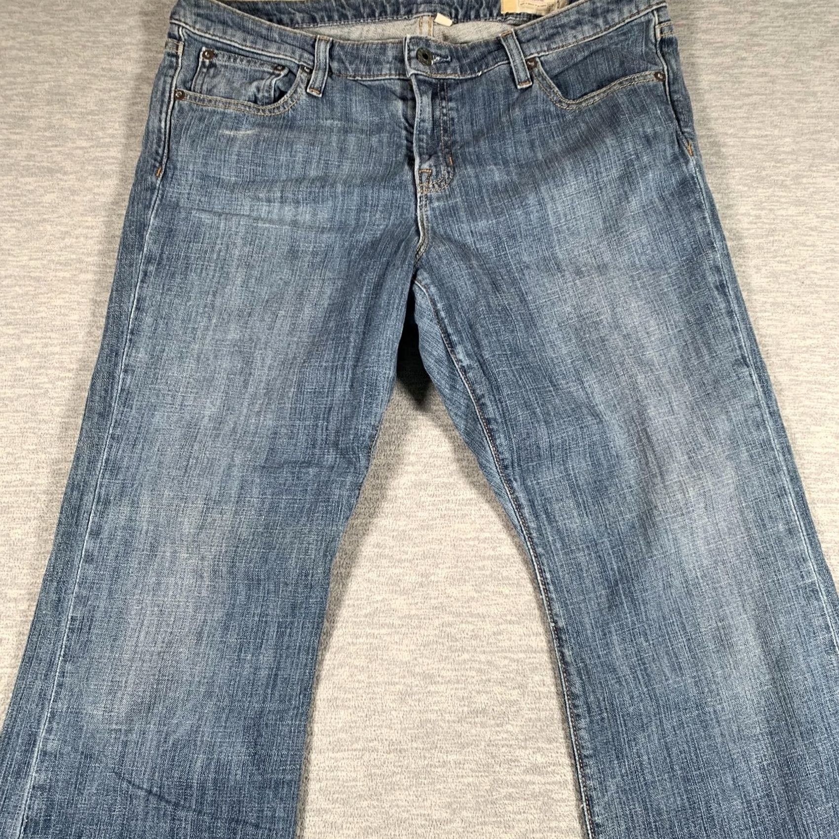 Gap Gap Jeans Womens 12 Blue Medium Wash Mid Rise Flare Stretch Denim Regular Fit Jeans Size 34" / US 12 / IT 48 - 4 Thumbnail
