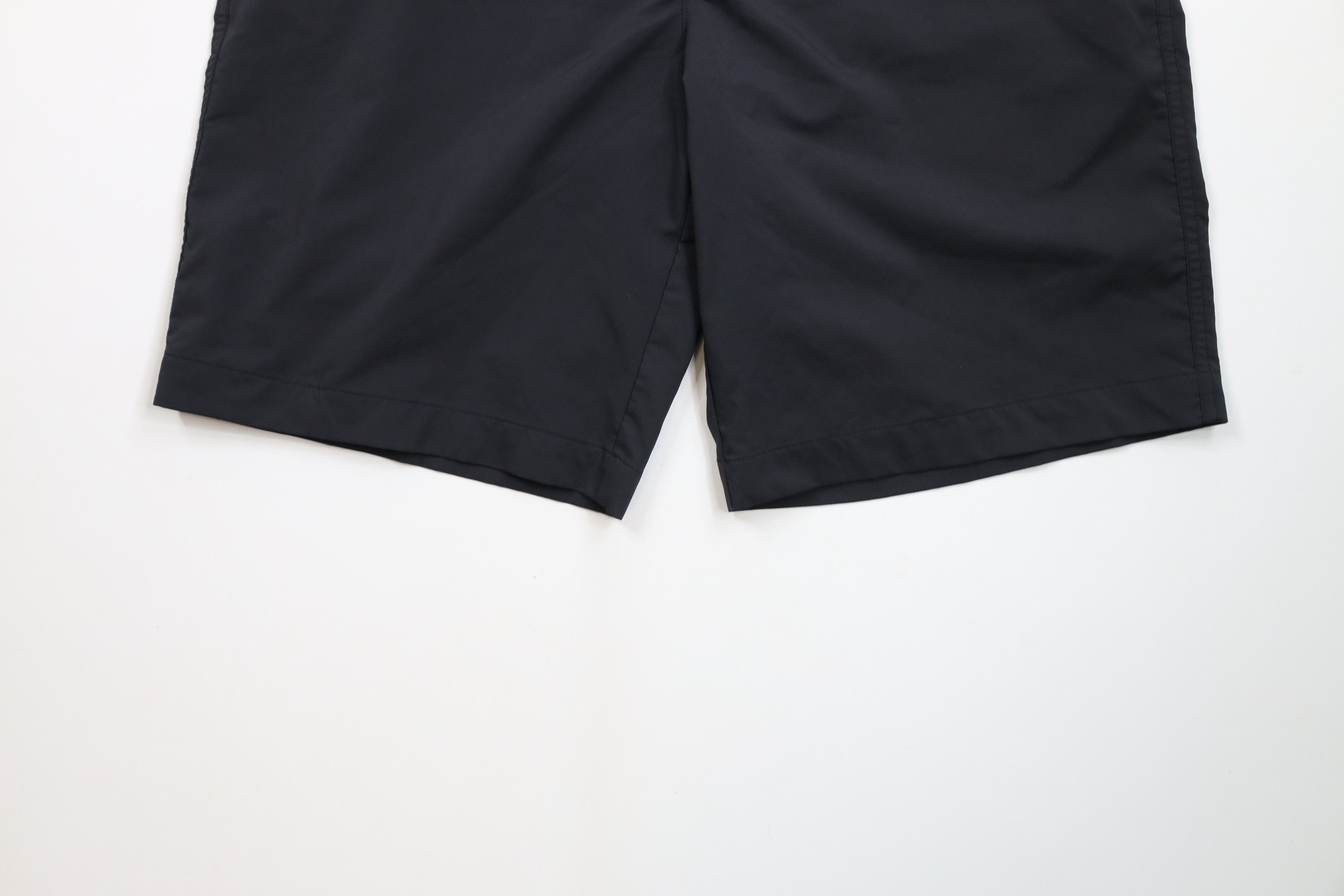 Nike × Vintage Nike Golf Flat Front Tech Golfing Golf Chino Shorts Black Size US 34 / EU 50 - 4 Thumbnail