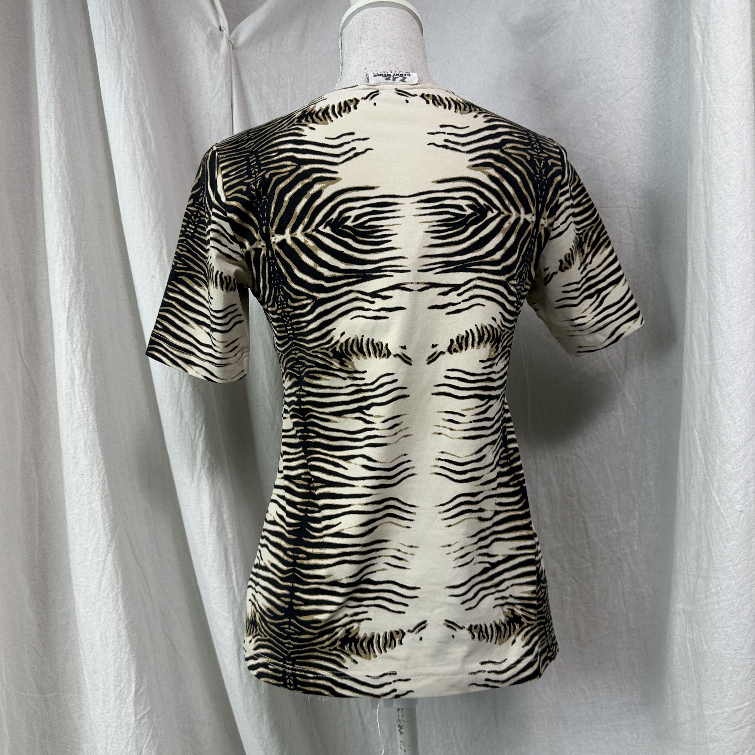 Vintage Vintage Streetwear Zebra Animal Print T-shirt Y2K Size S / US 4 / IT 40 - 5 Thumbnail