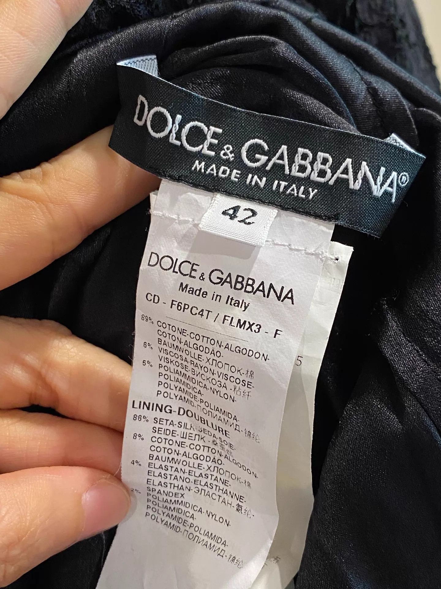 Dolce & Gabbana Dolce & Gabbana Classic Bodycon Fit Versatile Dress 42 Size M / US 6-8 / IT 42-44 - 3 Thumbnail