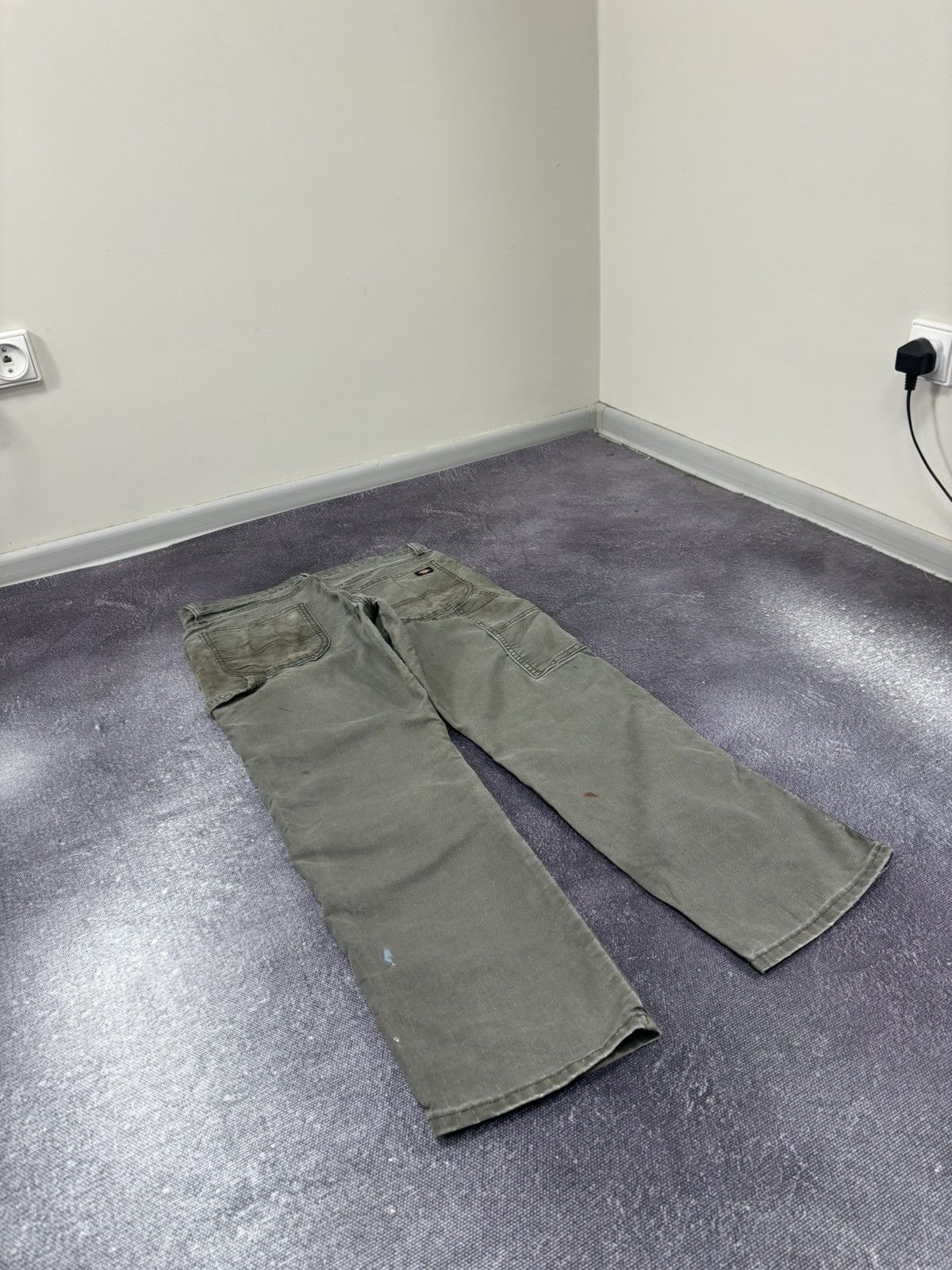 Dickies Vintage Dickies Y2K Olive Distressed Work Hype Pants Size US 32 / EU 48 - 4 Thumbnail