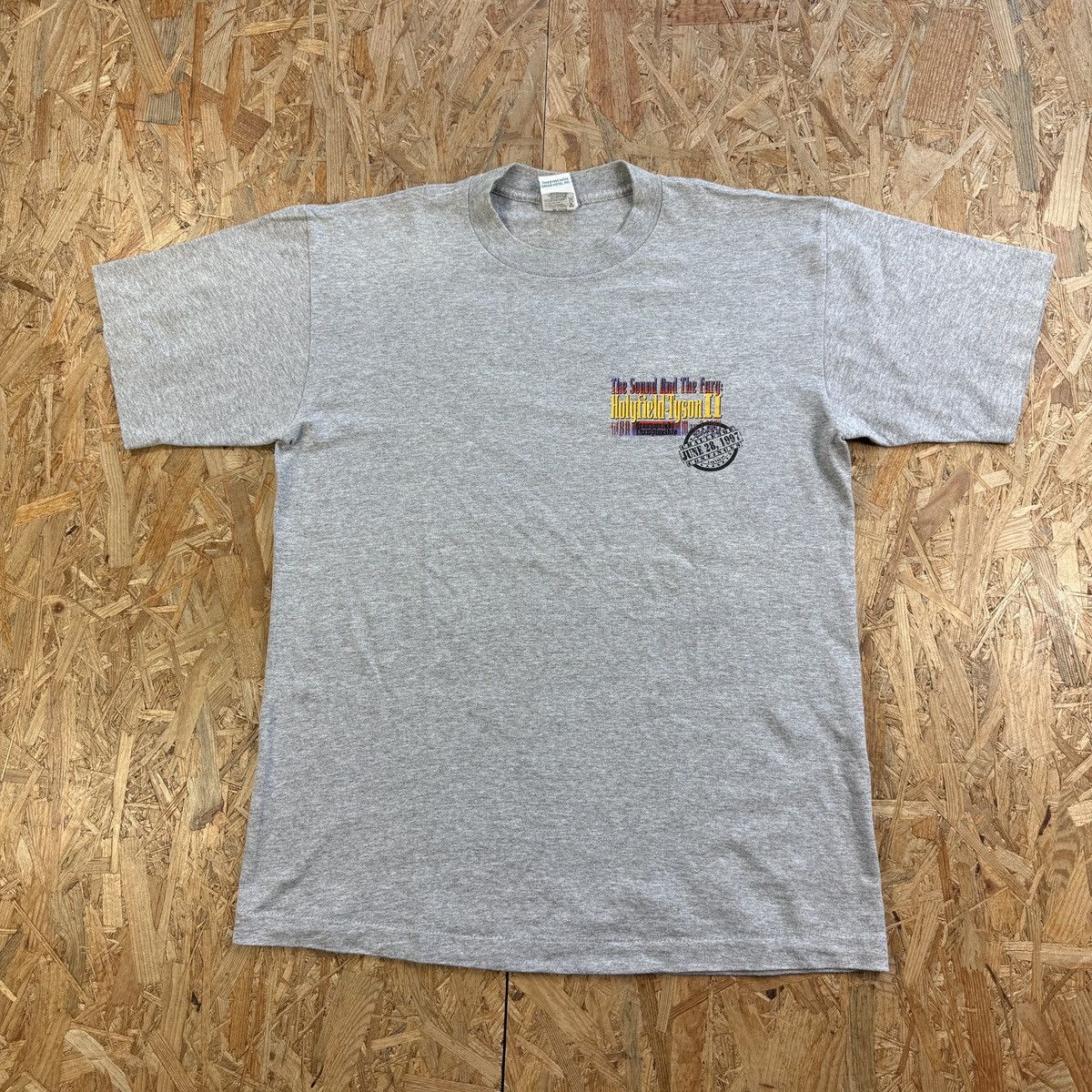 Vintage Vintage 1997 Holyfield Vs Tyson 2 MGM Grand T-shirt L usa Size US L / EU 52-54 / 3 - 3 Thumbnail