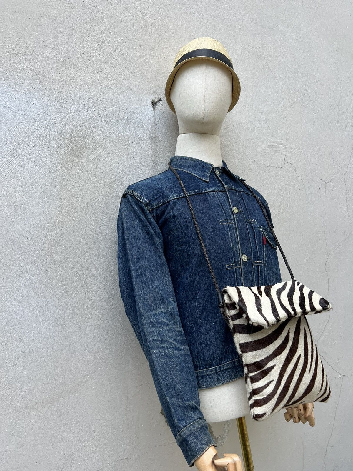 Leather Vintage J&M Davidson England Zebra Leather Sling Bag Size ONE SIZE - 6 Thumbnail