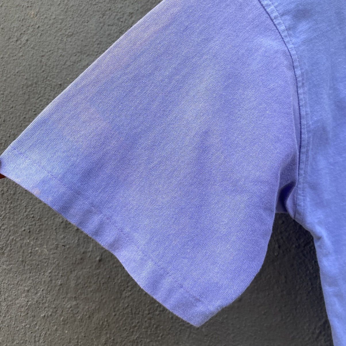 Vintage Thrashed Faded Vintage 80s Billabong Wetsuits ERD GRUNGE TEE Size US L / EU 52-54 / 3 - 5 Thumbnail