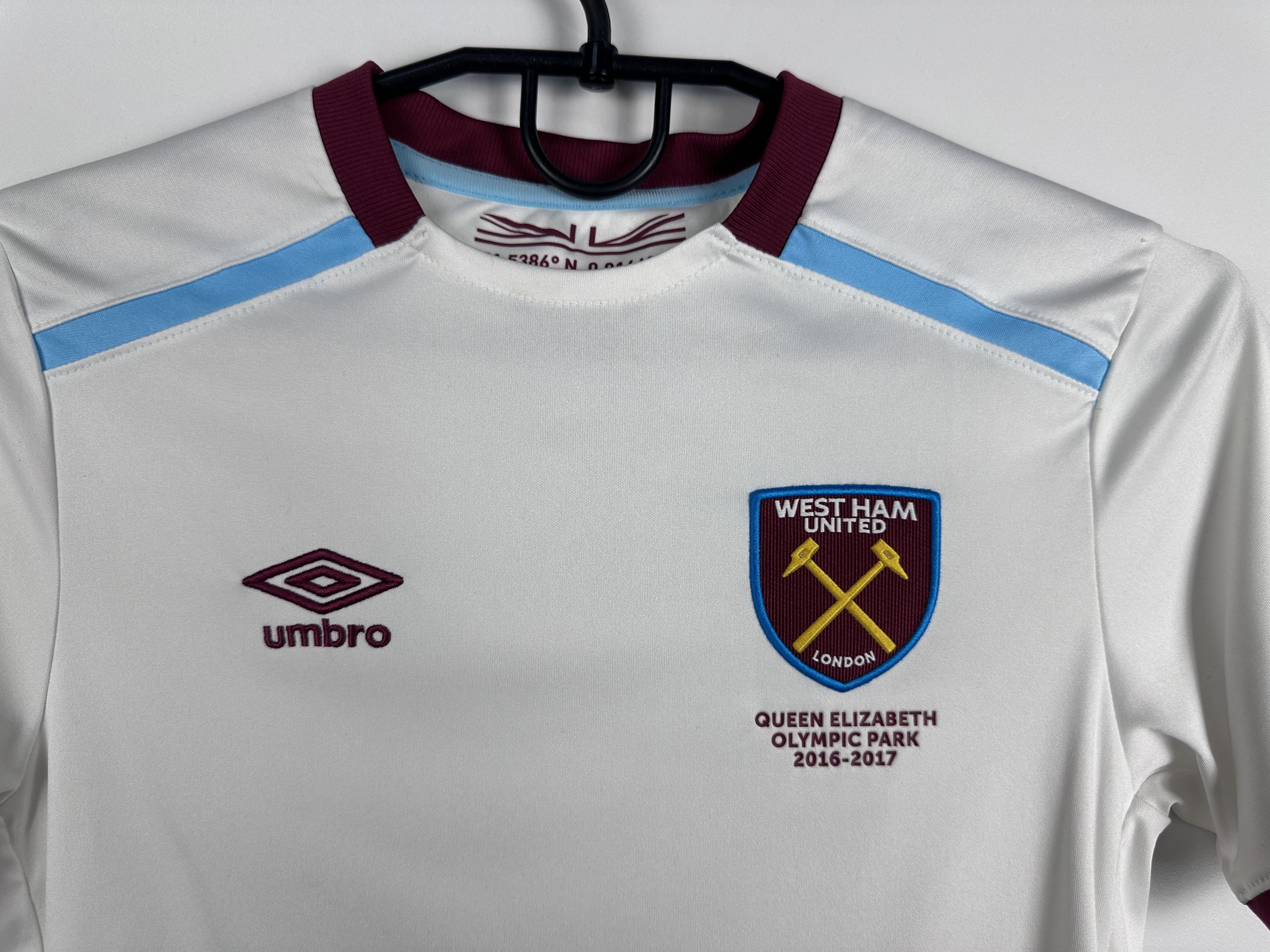 Umbro WEST HAM UNITED 2016 Football Jersey #27 Payet Youth M Size US XXS / EU 40 - 4 Thumbnail