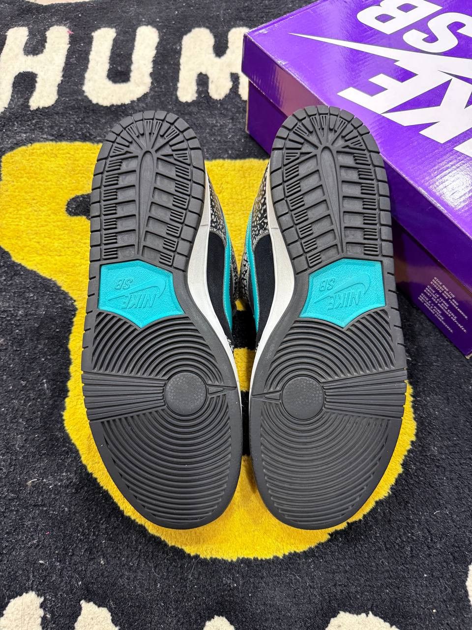 Nike Nike SB Dunk Low atmos Elephant (2020) BQ6817-009 Size US 13 / EU 46 - 6 Thumbnail
